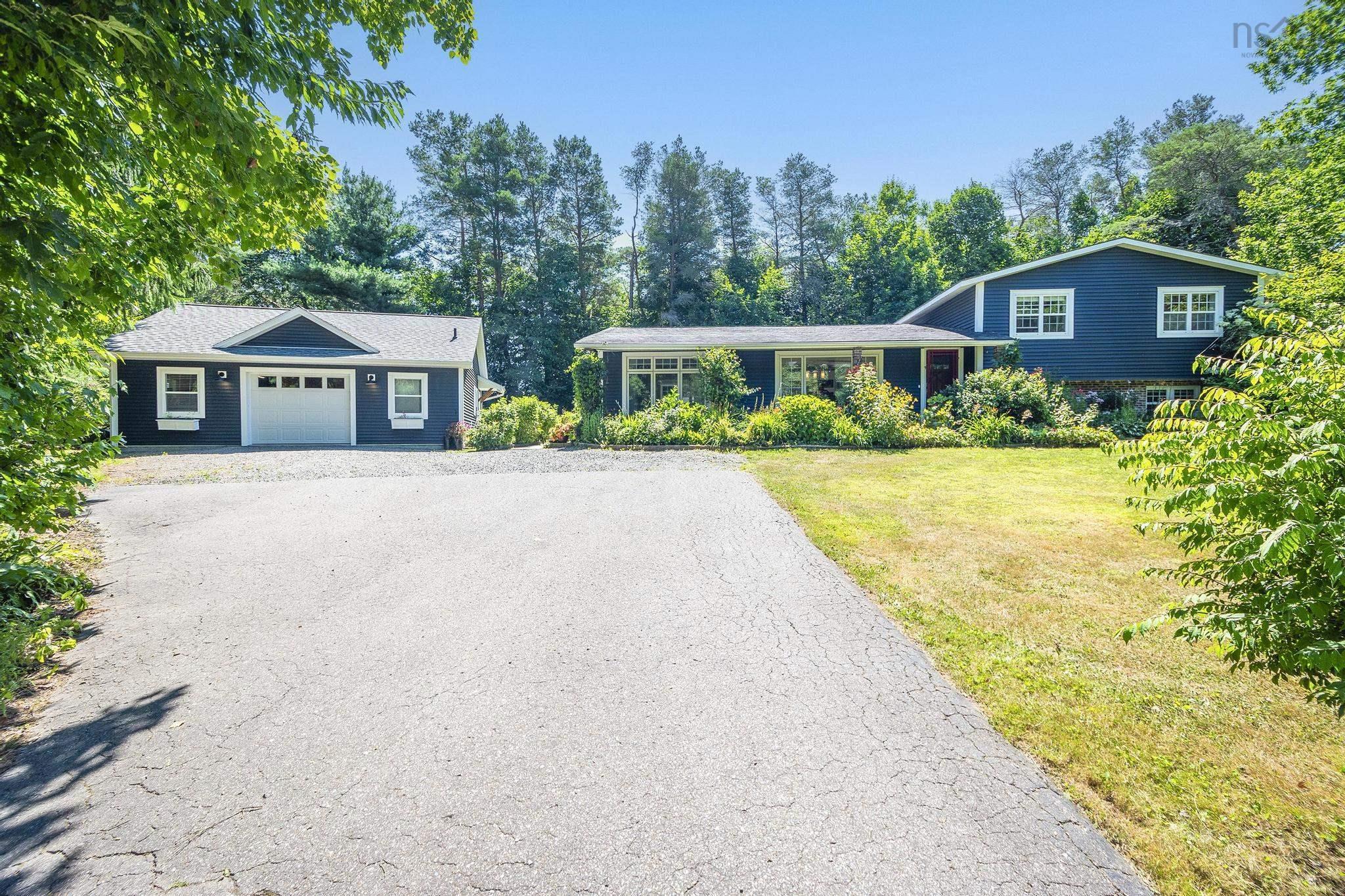 $599,900.00: 481 Falmouth Dyke Road, Falmouth