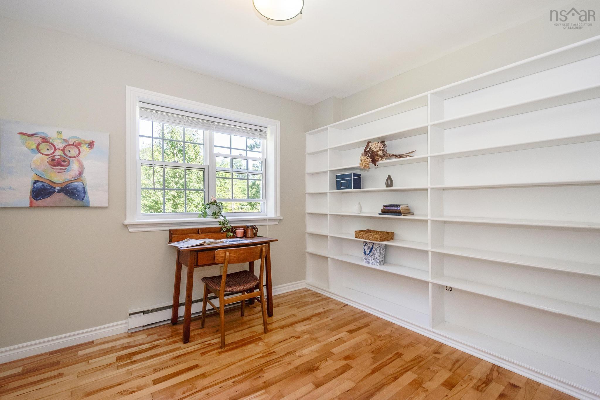 $599,900.00: 481 Falmouth Dyke Road, Falmouth