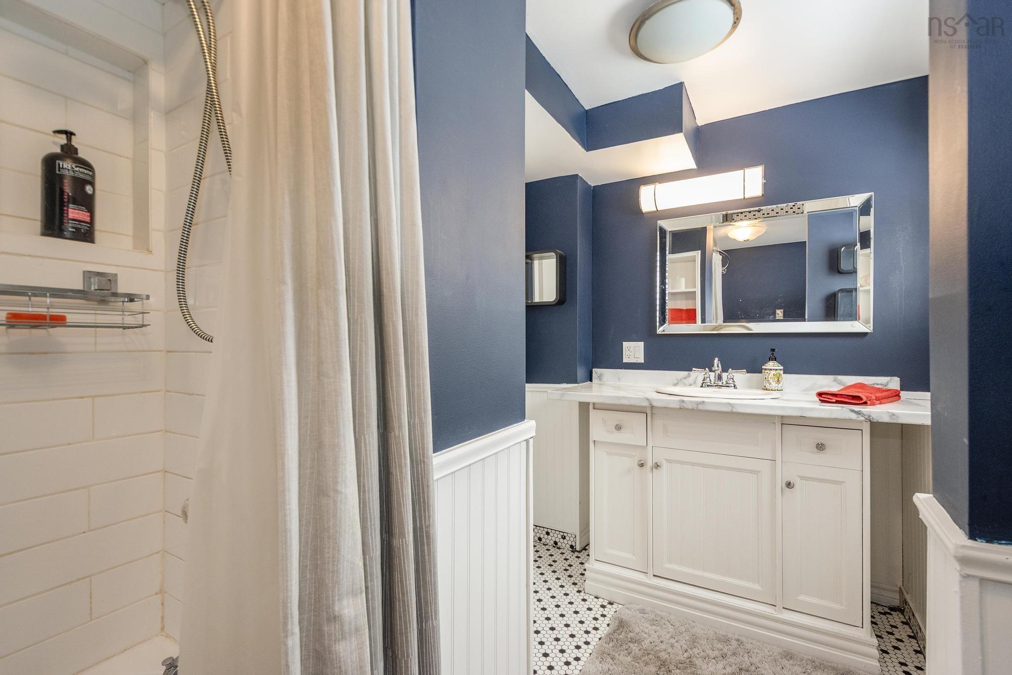 $599,900.00: 481 Falmouth Dyke Road, Falmouth