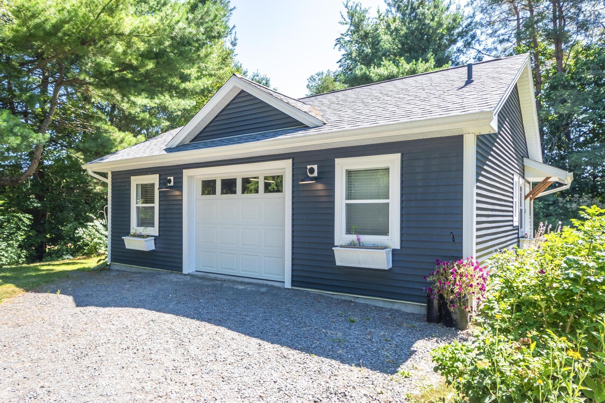 $599,900.00: 481 Falmouth Dyke Road, Falmouth