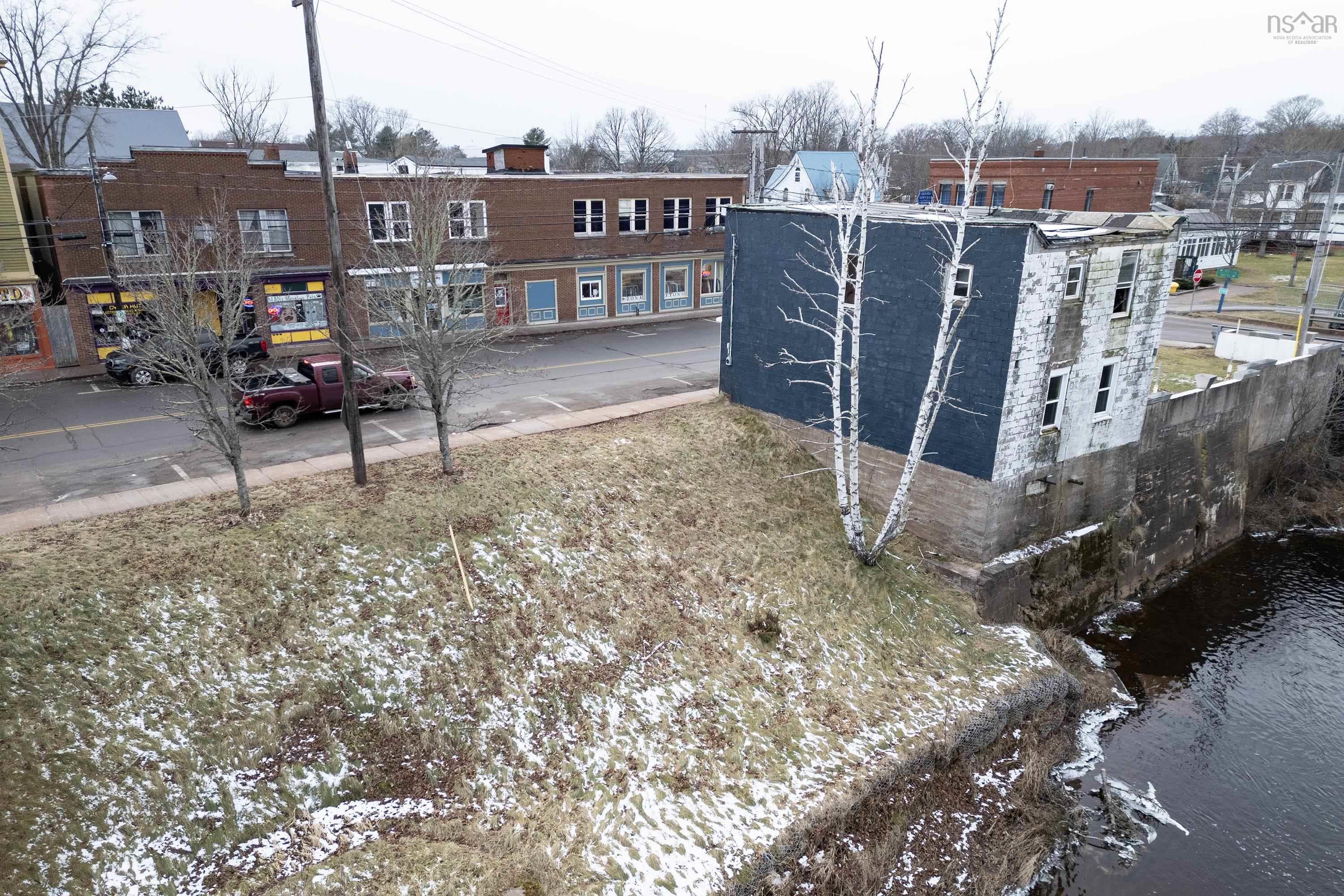 $39,900.00: 9 Water Street, Oxford