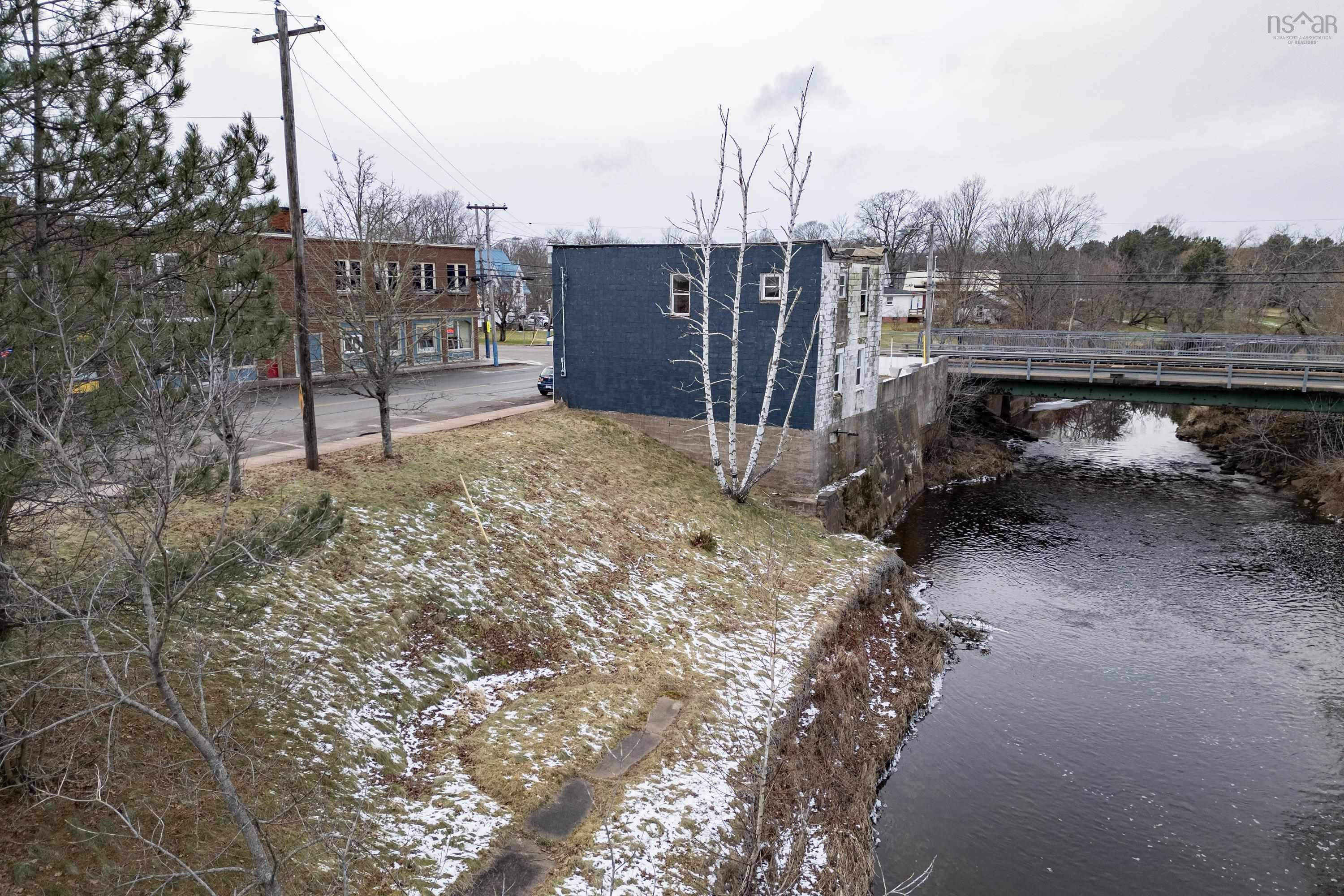 $39,900.00: 9 Water Street, Oxford