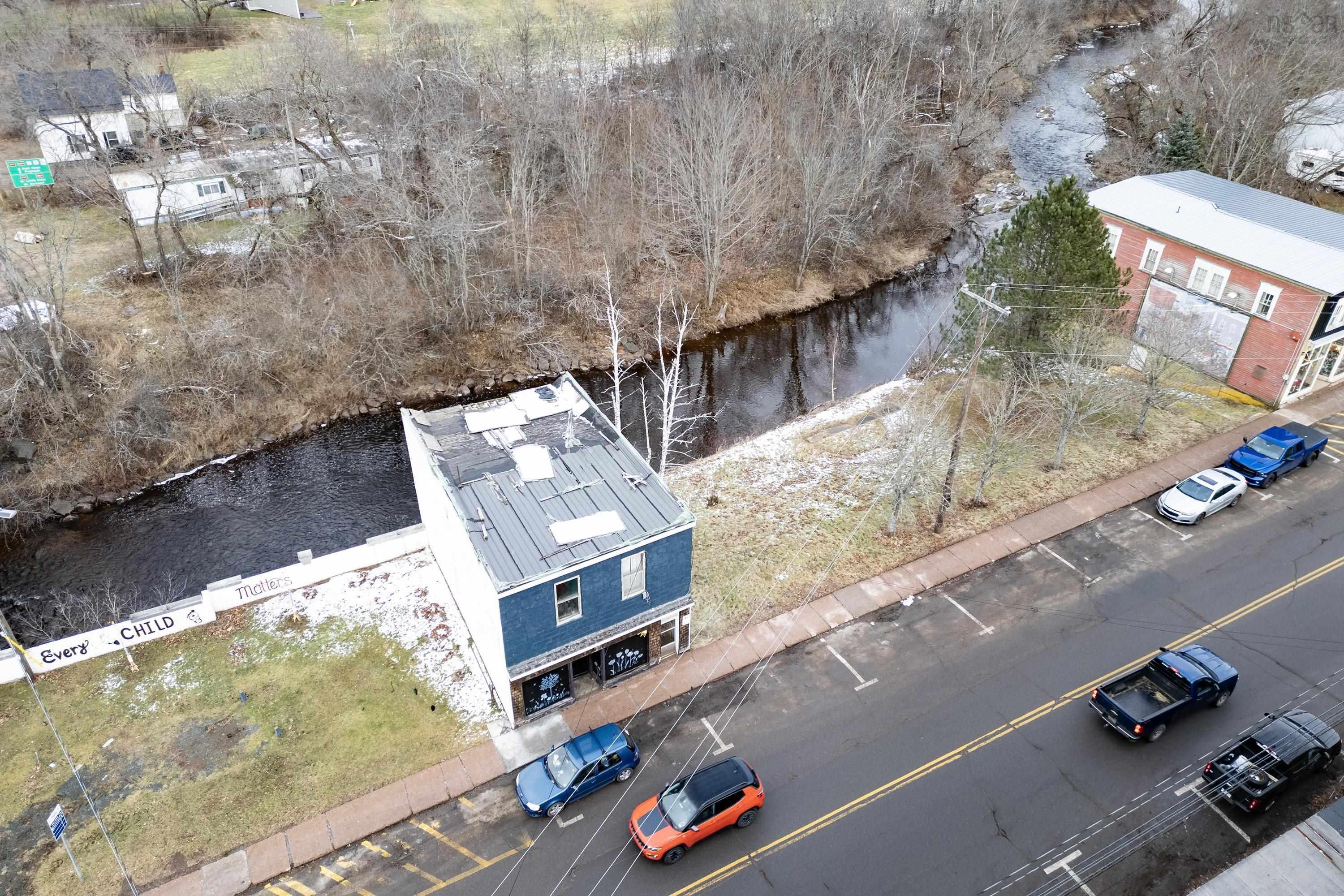 $39,900.00: 9 Water Street, Oxford