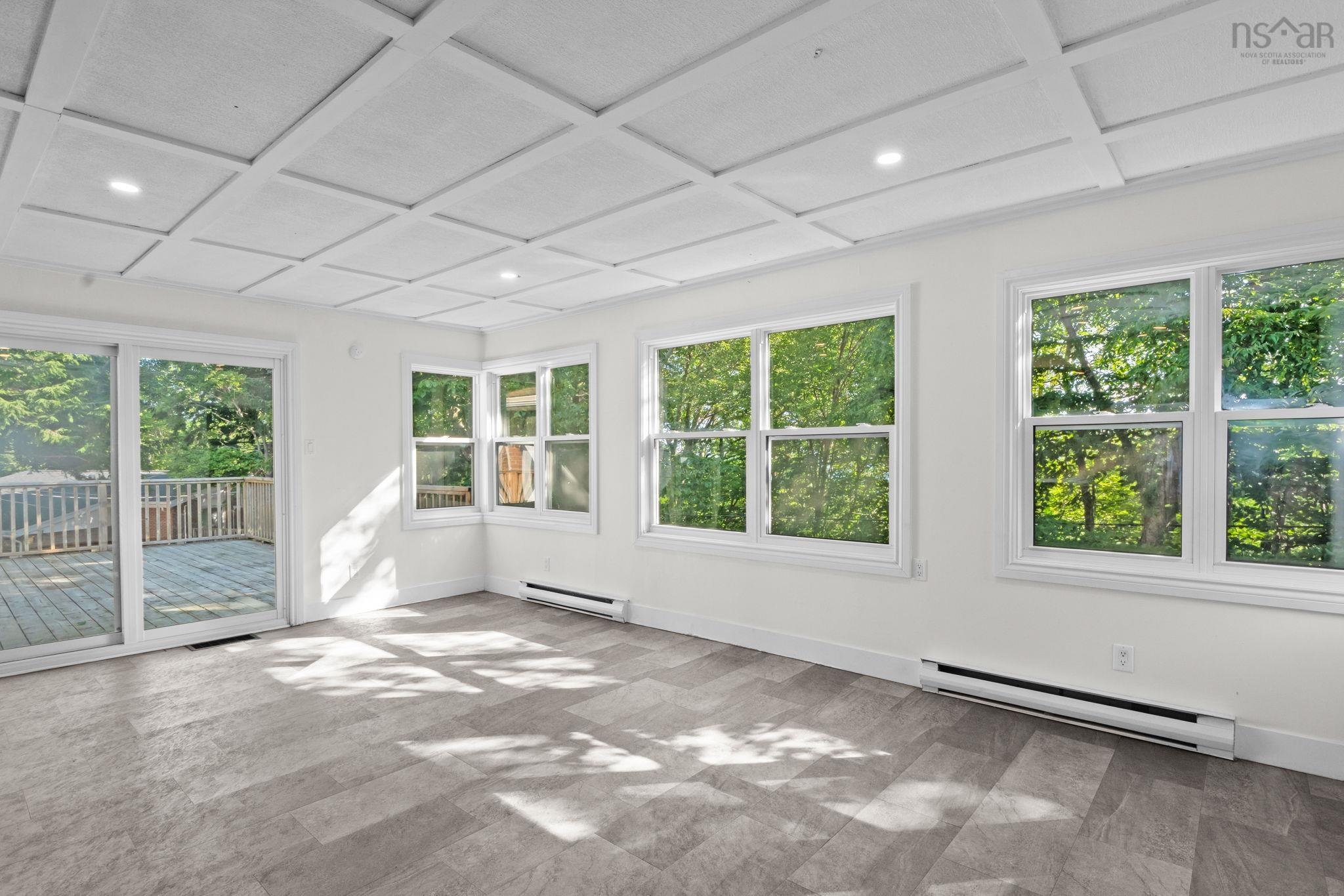 $619,900.00: 6 Laurentide Drive, Halifax