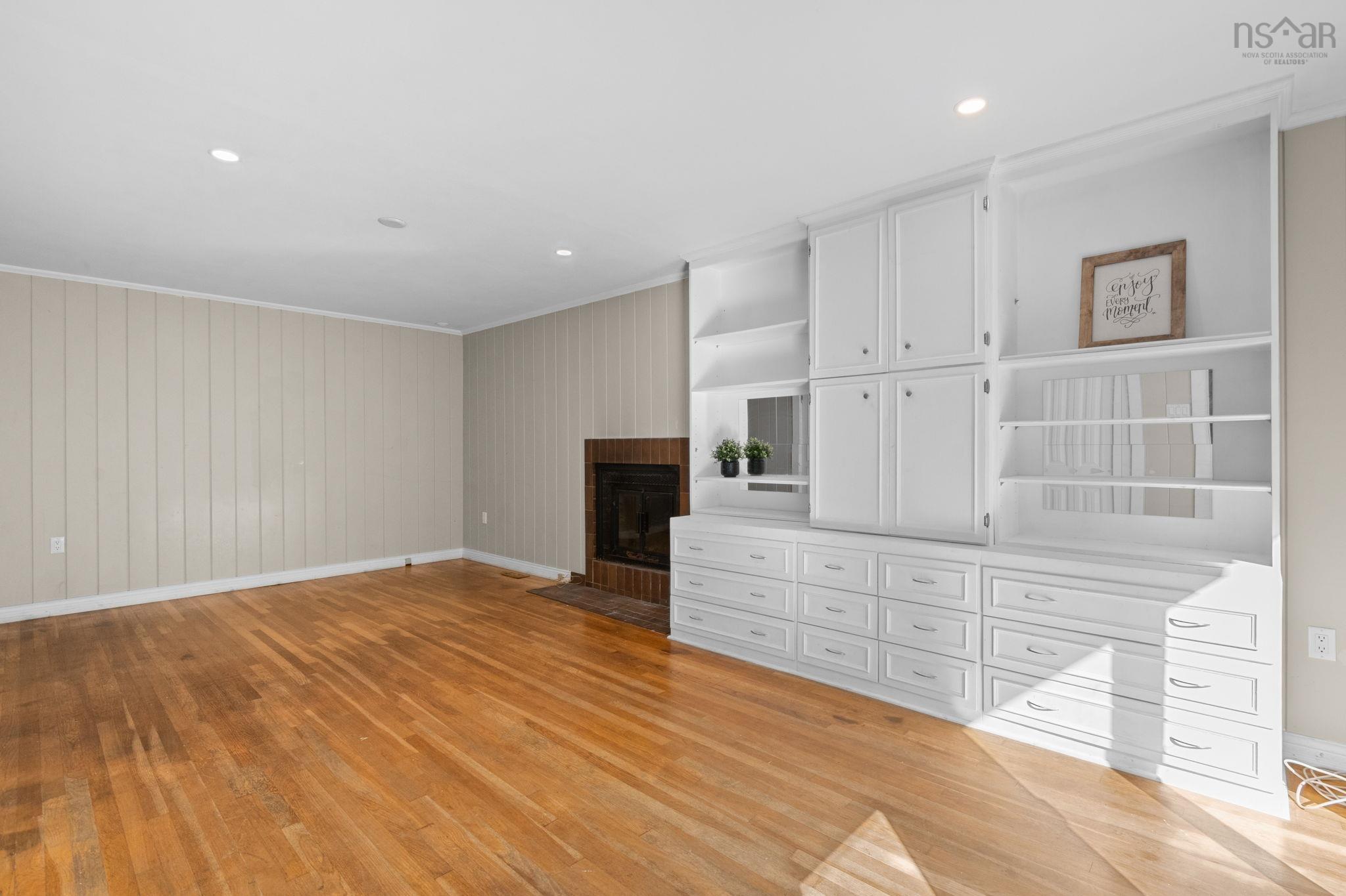 $619,900.00: 6 Laurentide Drive, Halifax