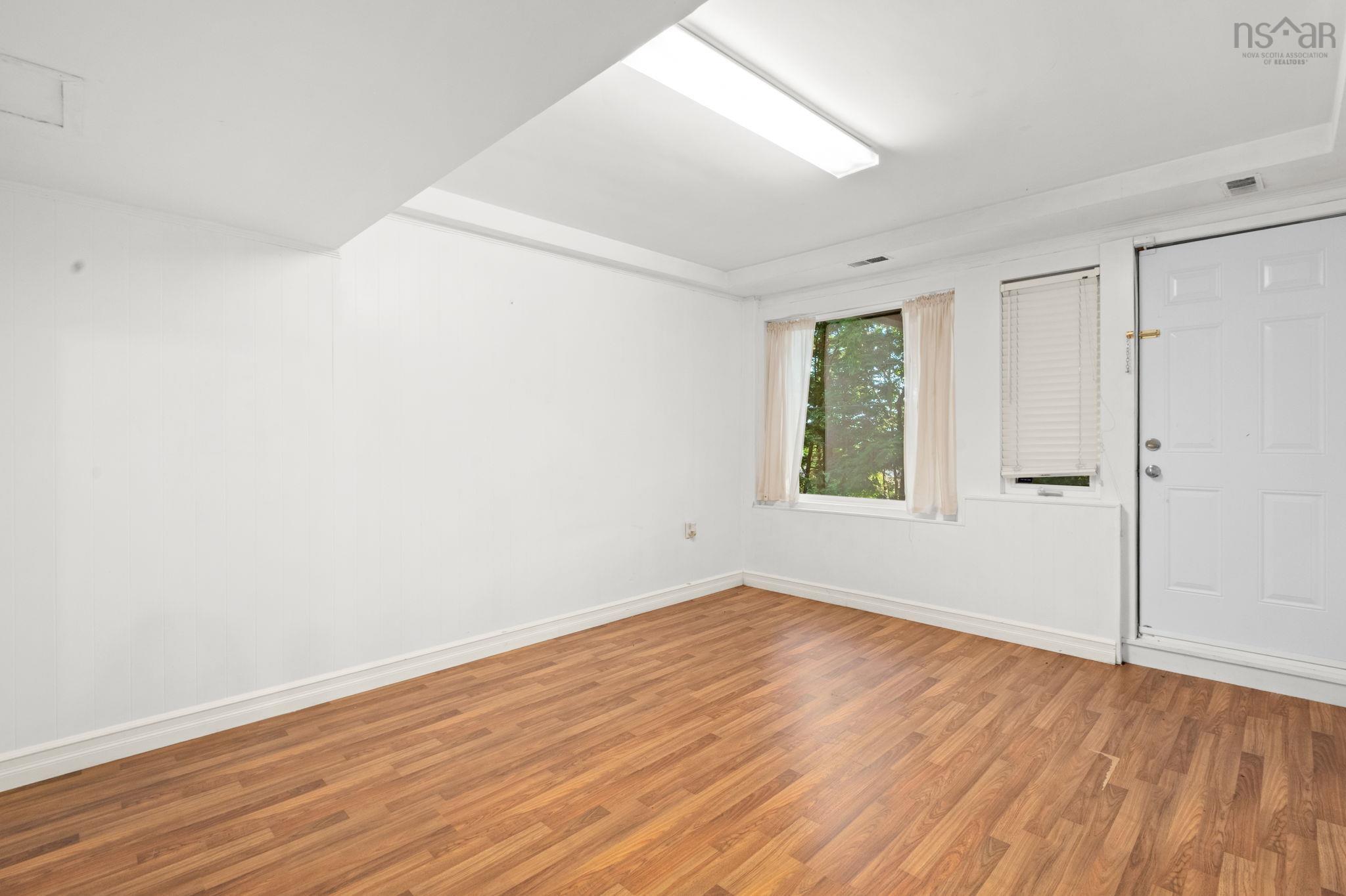 $619,900.00: 6 Laurentide Drive, Halifax