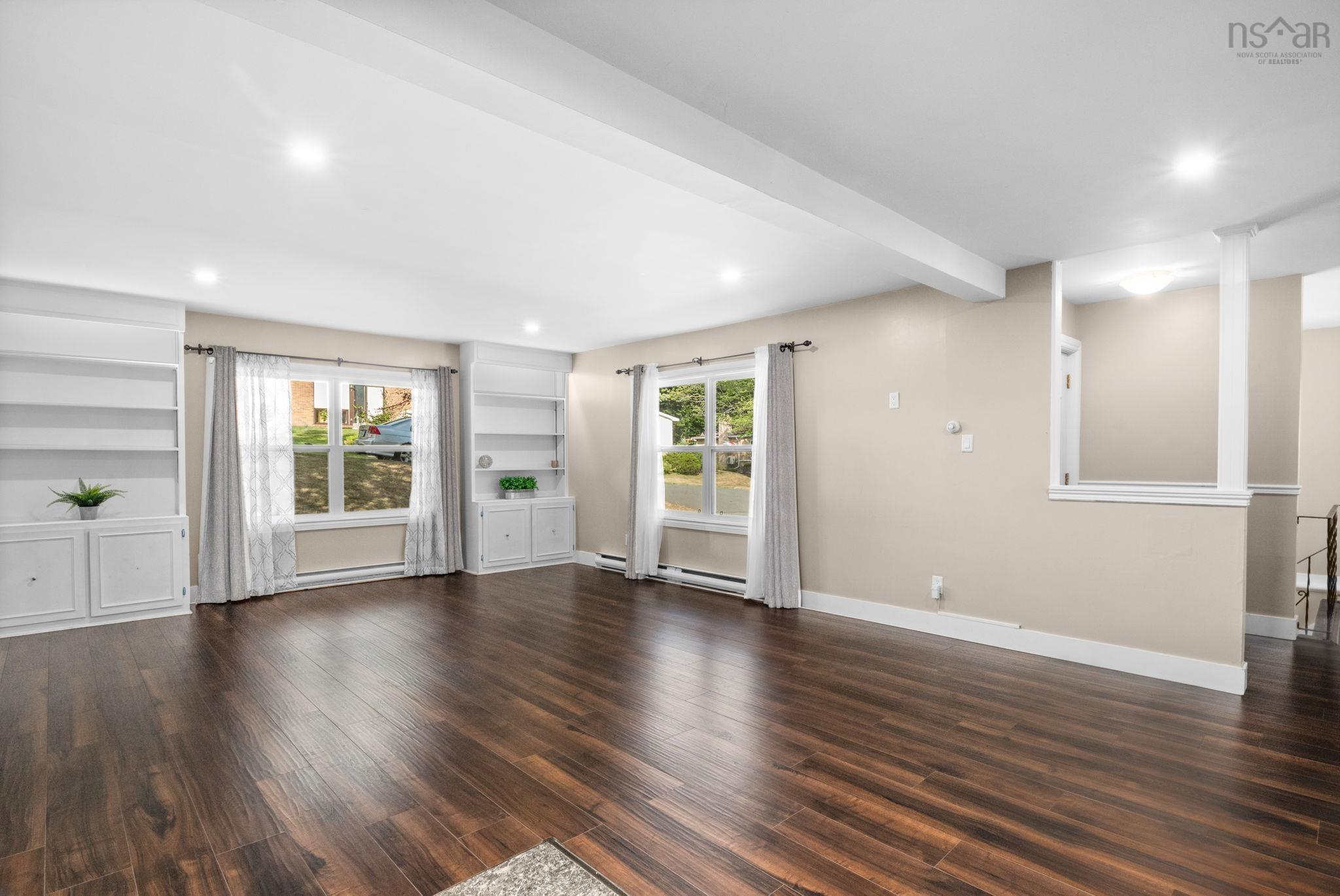 $619,900.00: 6 Laurentide Drive, Halifax