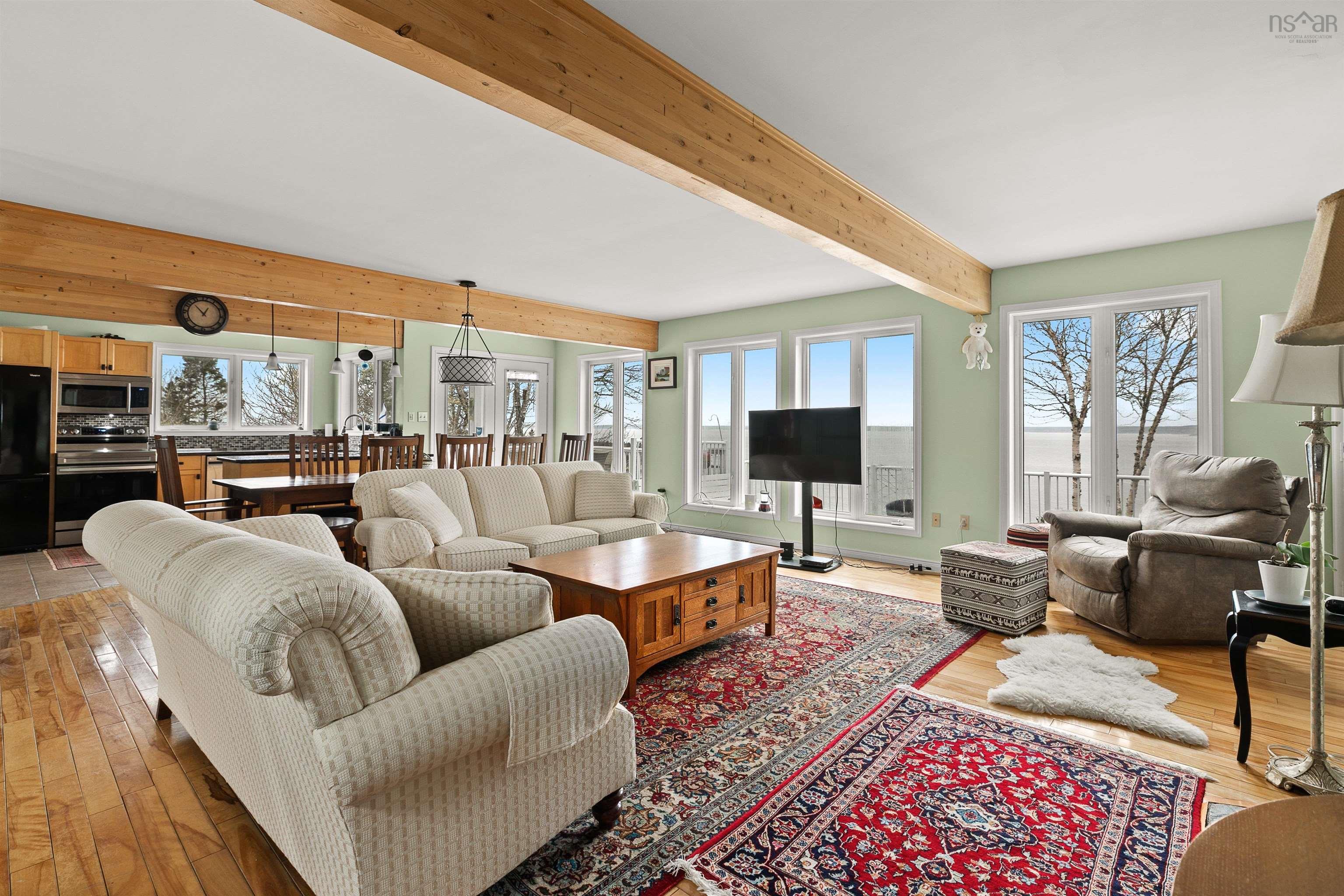 $999,000.00: 45 Southwest Cove Road, Northwest Cove