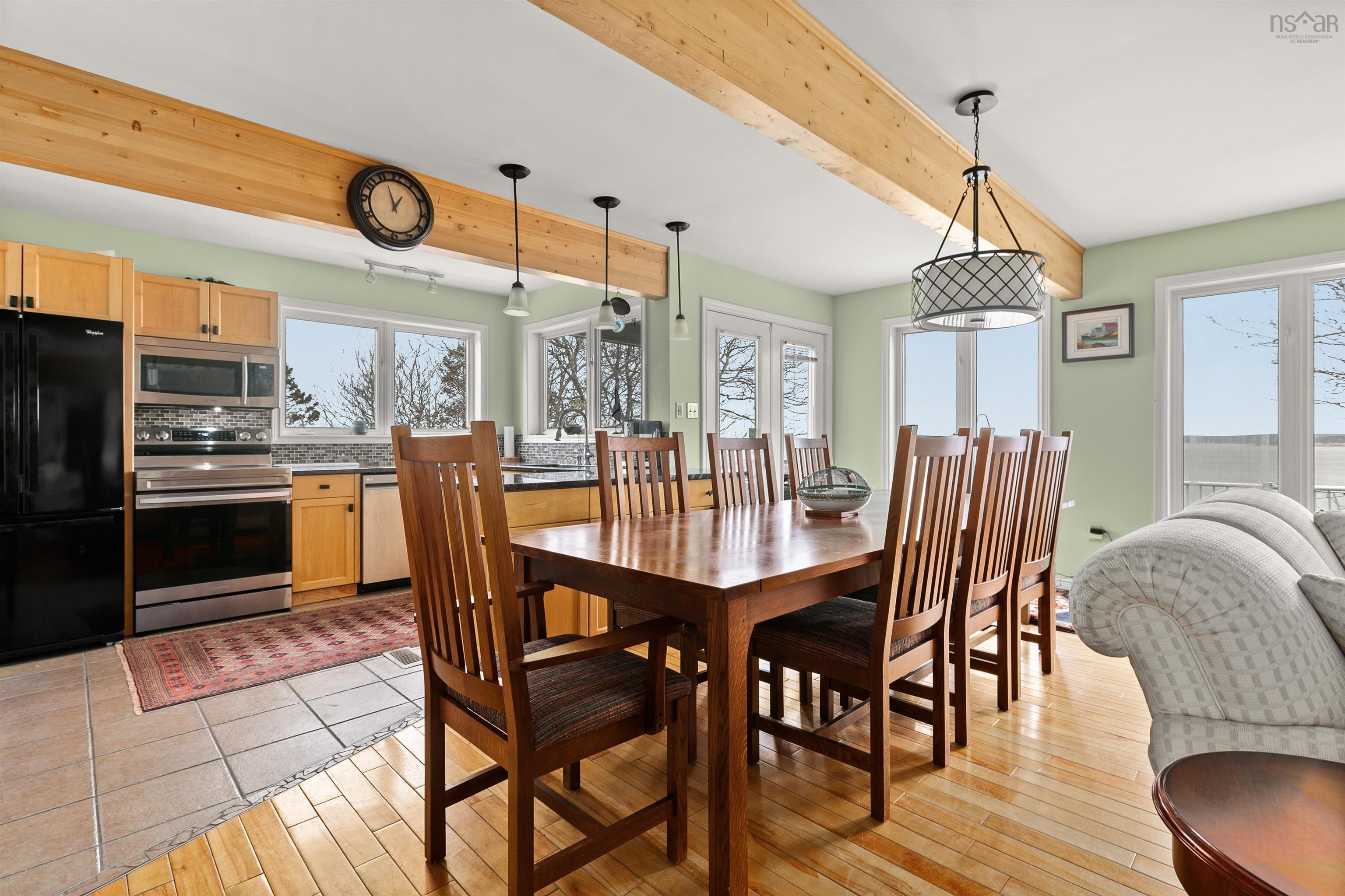 $999,000.00: 45 Southwest Cove Road, Northwest Cove