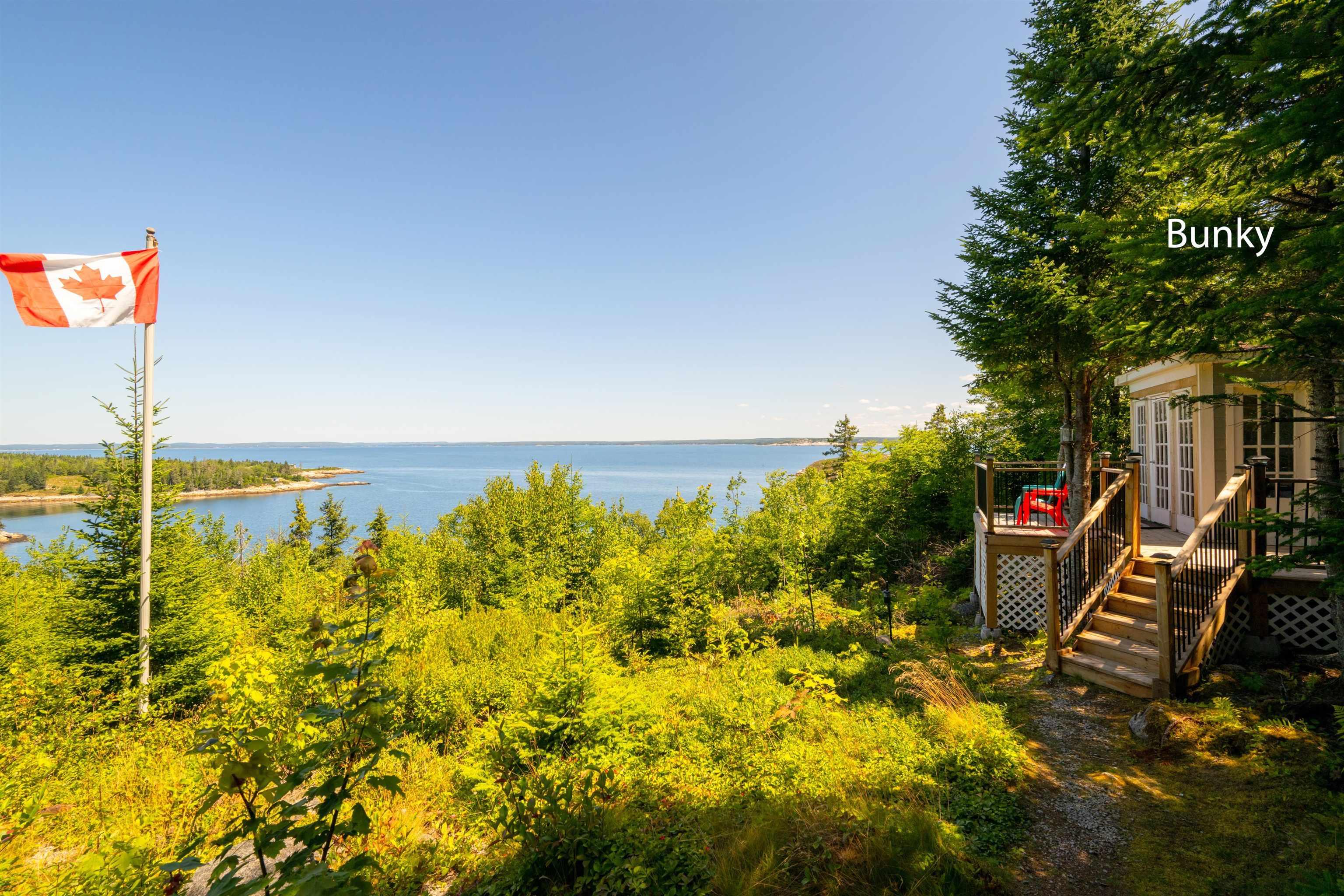 $999,000.00: 45 Southwest Cove Road, Northwest Cove