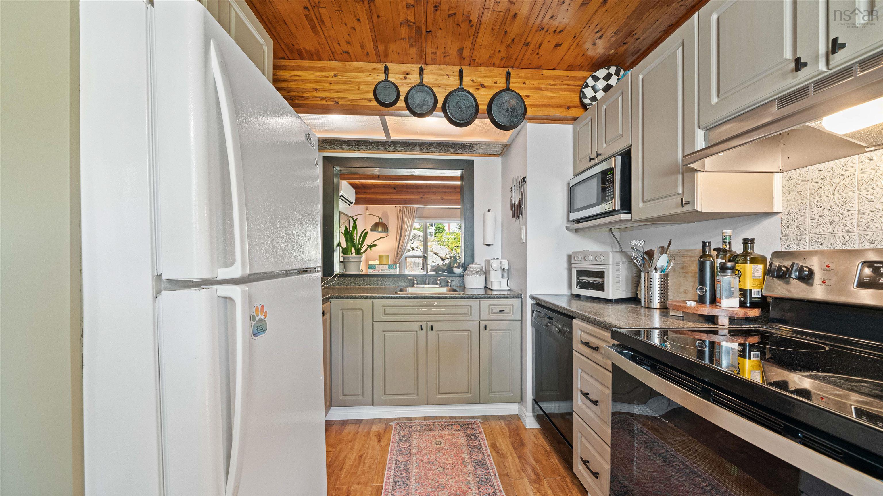 $364,900.00: 206 Ridge Valley Road, Halifax