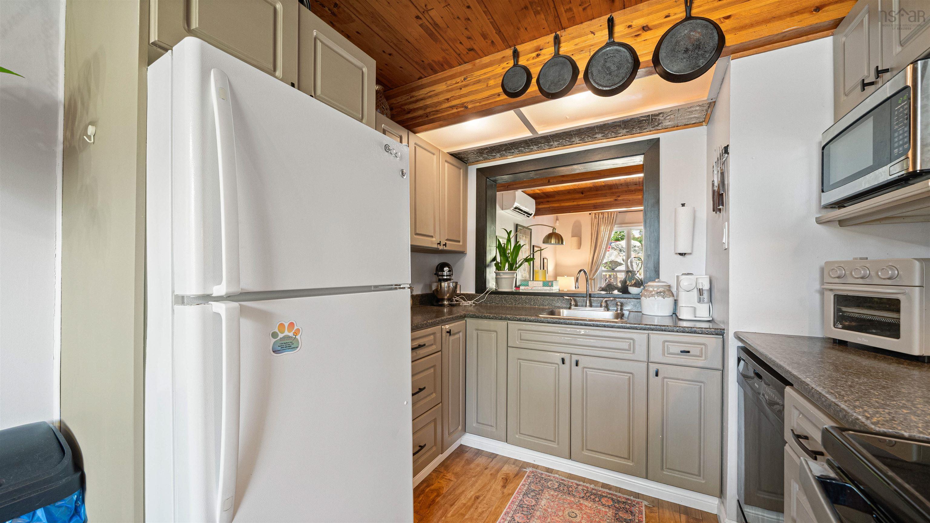 $364,900.00: 206 Ridge Valley Road, Halifax