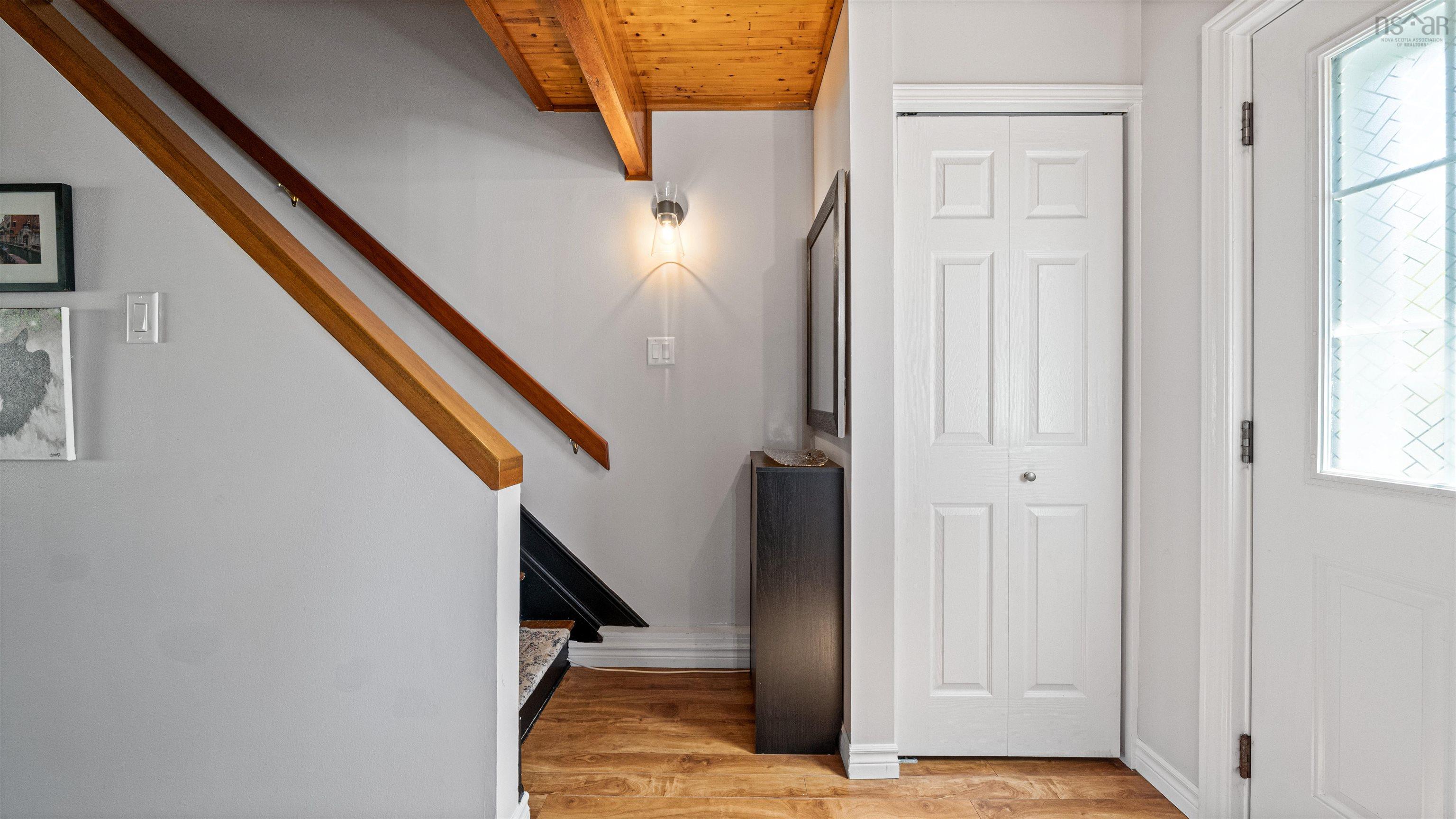 $364,900.00: 206 Ridge Valley Road, Halifax