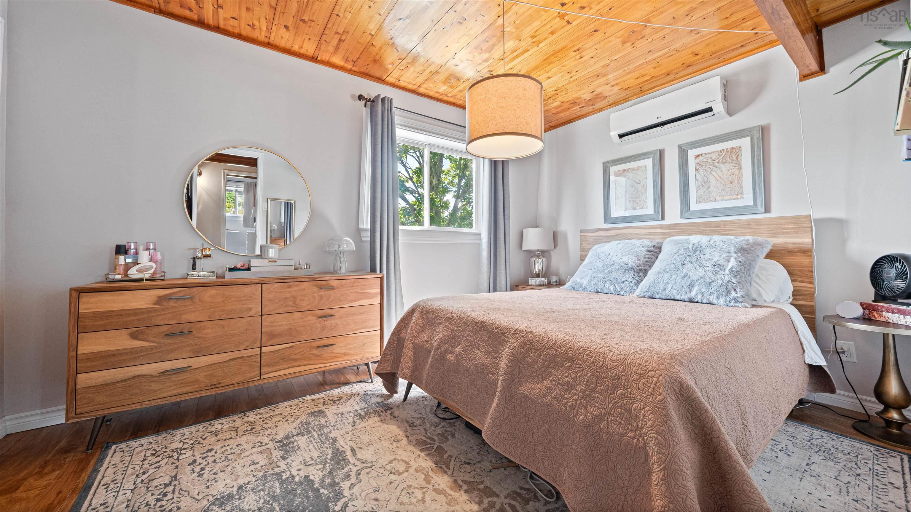 $364,900.00: 206 Ridge Valley Road, Halifax