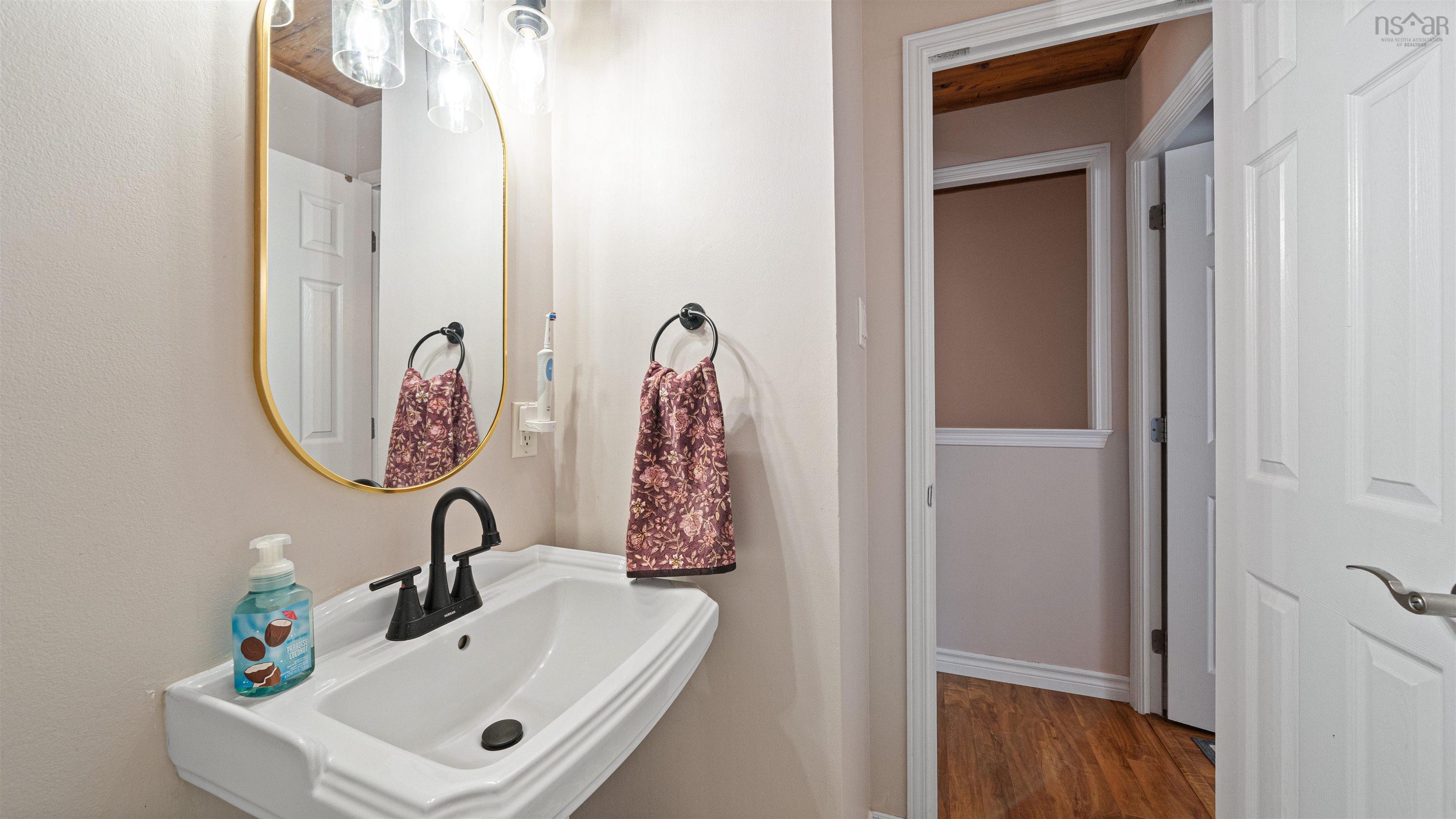 $364,900.00: 206 Ridge Valley Road, Halifax