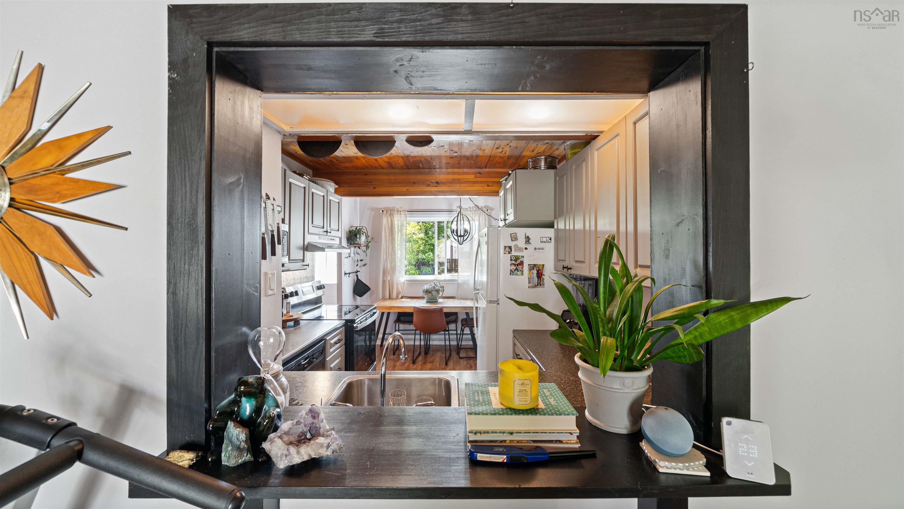 $364,900.00: 206 Ridge Valley Road, Halifax