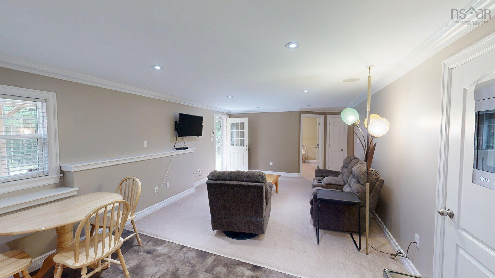 $974,900.00: 1387 Elise Victoria Drive, Windsor Junction