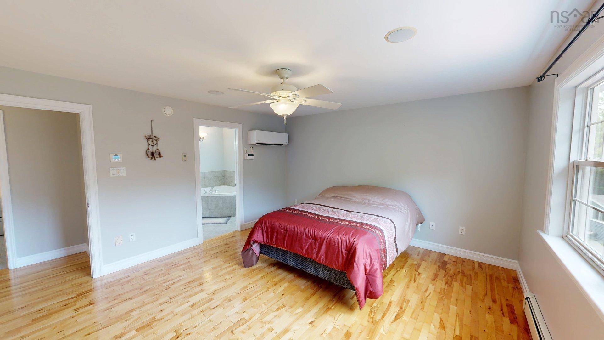 $974,900.00: 1387 Elise Victoria Drive, Windsor Junction