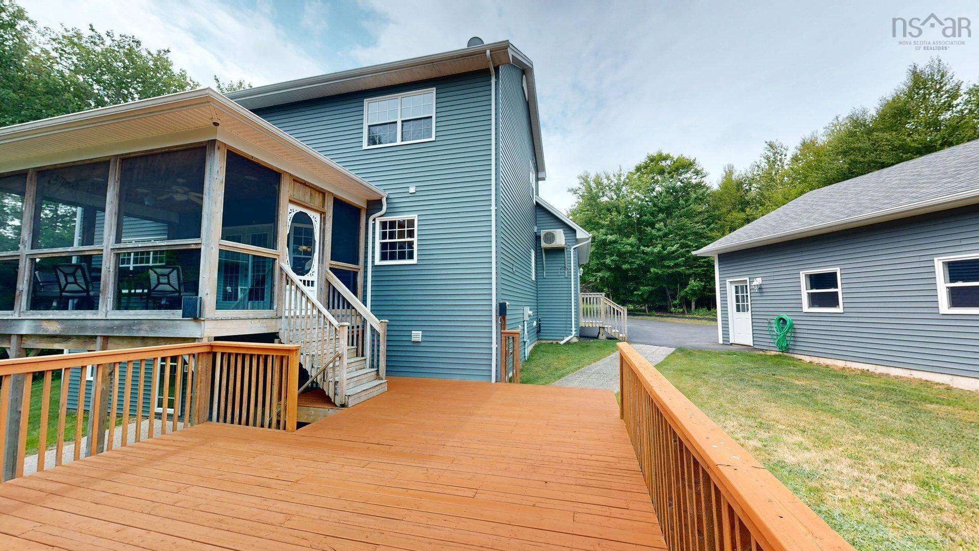 $974,900.00: 1387 Elise Victoria Drive, Windsor Junction