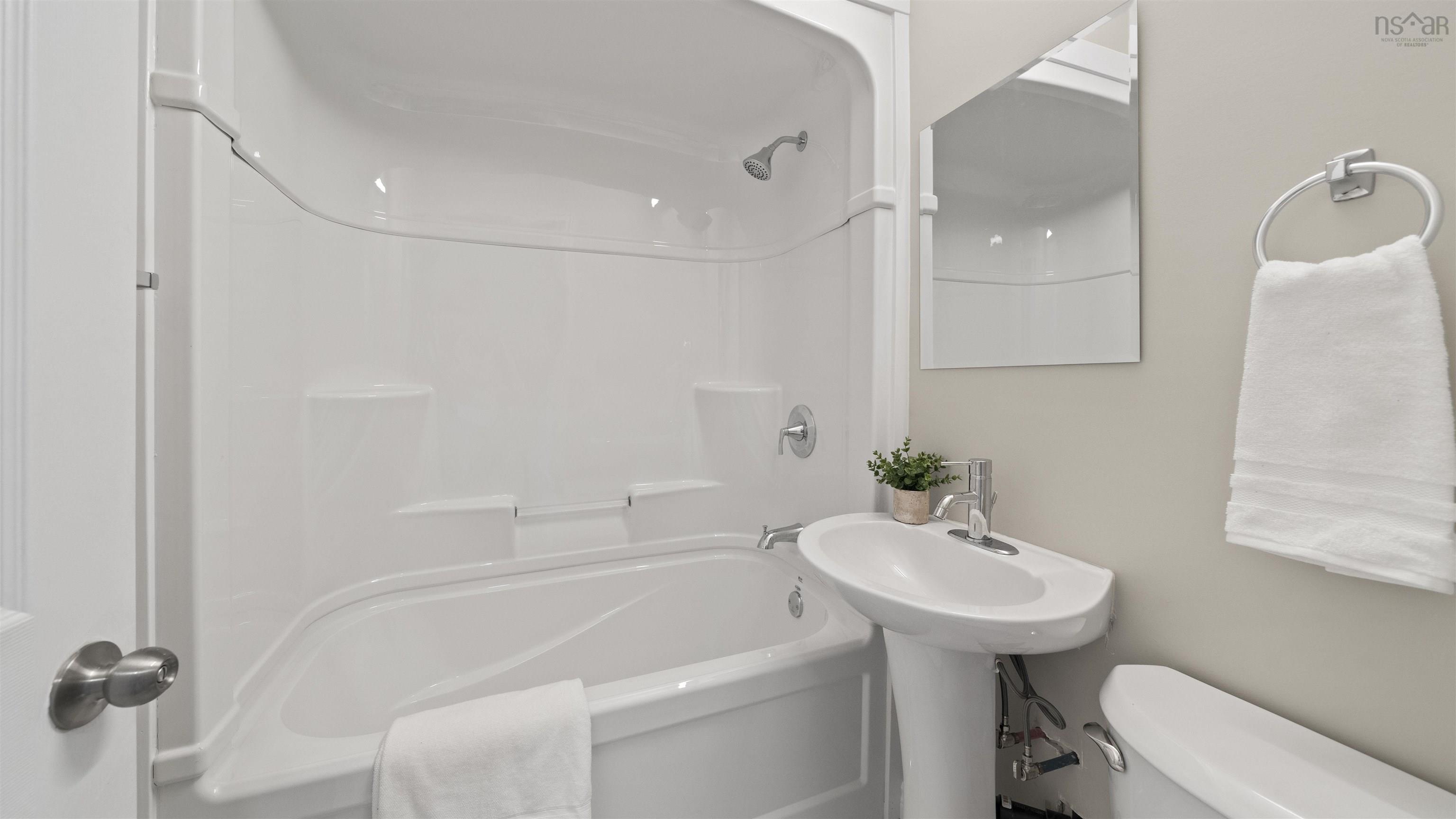 6 Birchfield Crescent, Spryfield, NS (MLS 202520000)