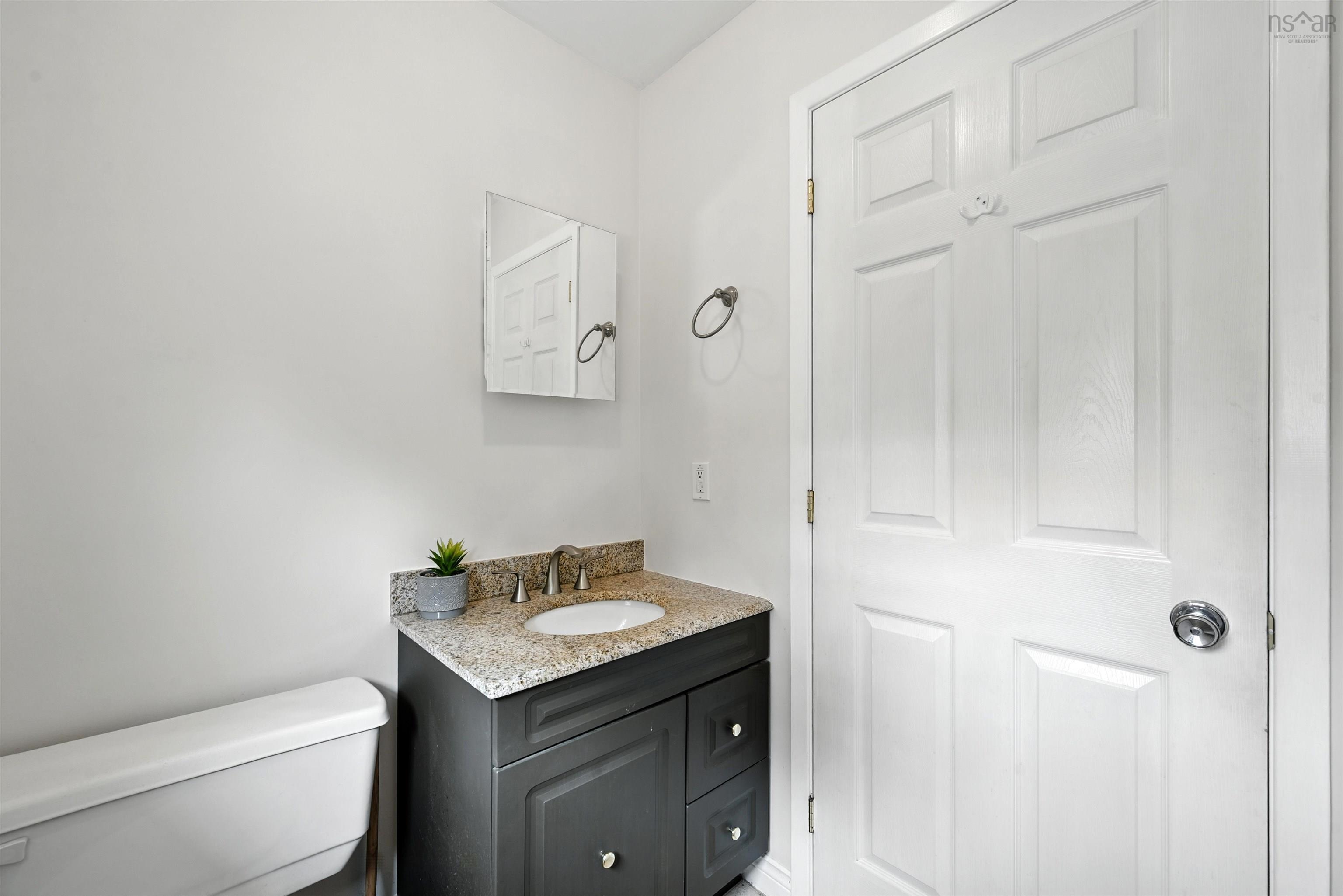 $575,000.00: 28 Frederick Lane, Beaver Bank