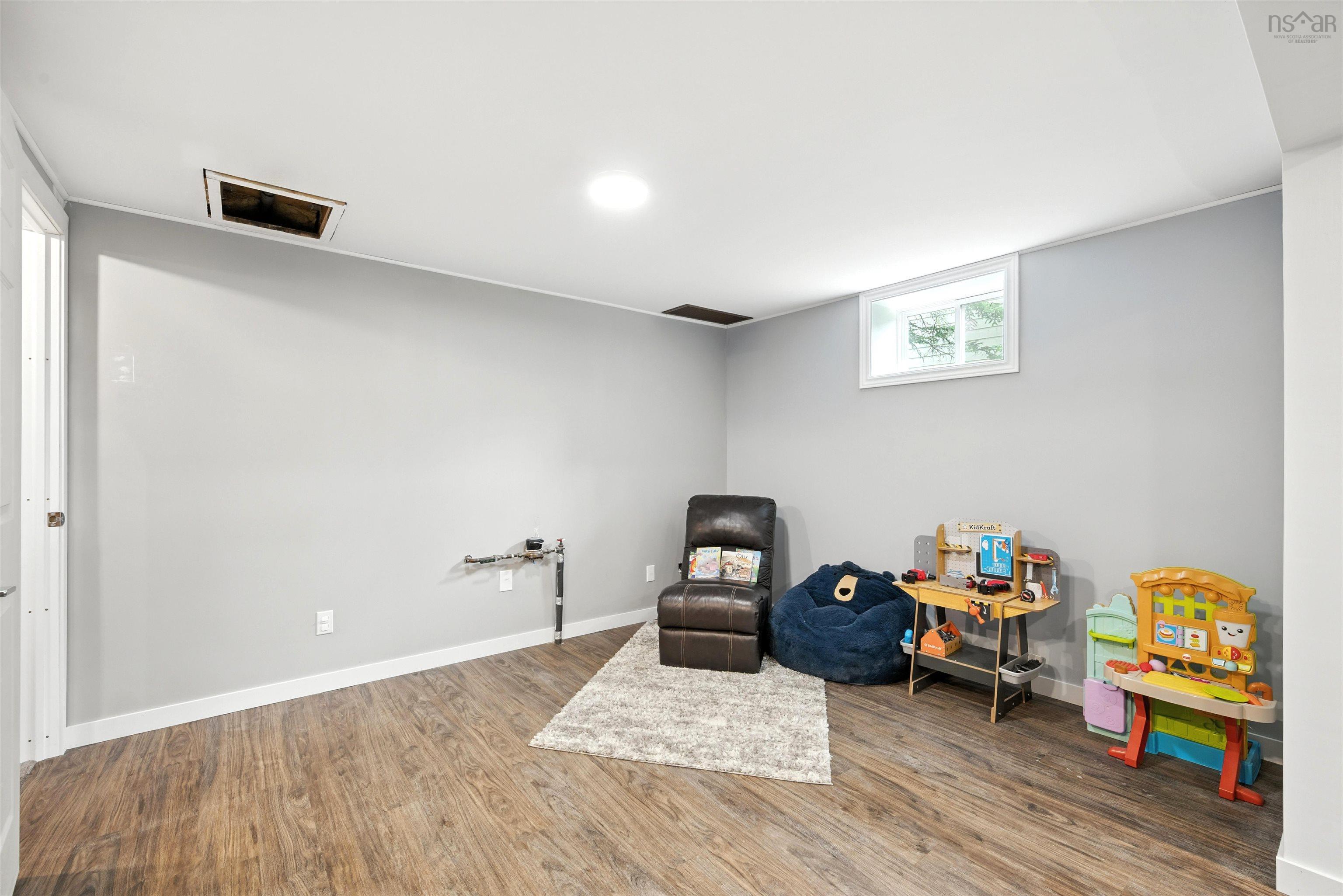 $575,000.00: 28 Frederick Lane, Mayflower