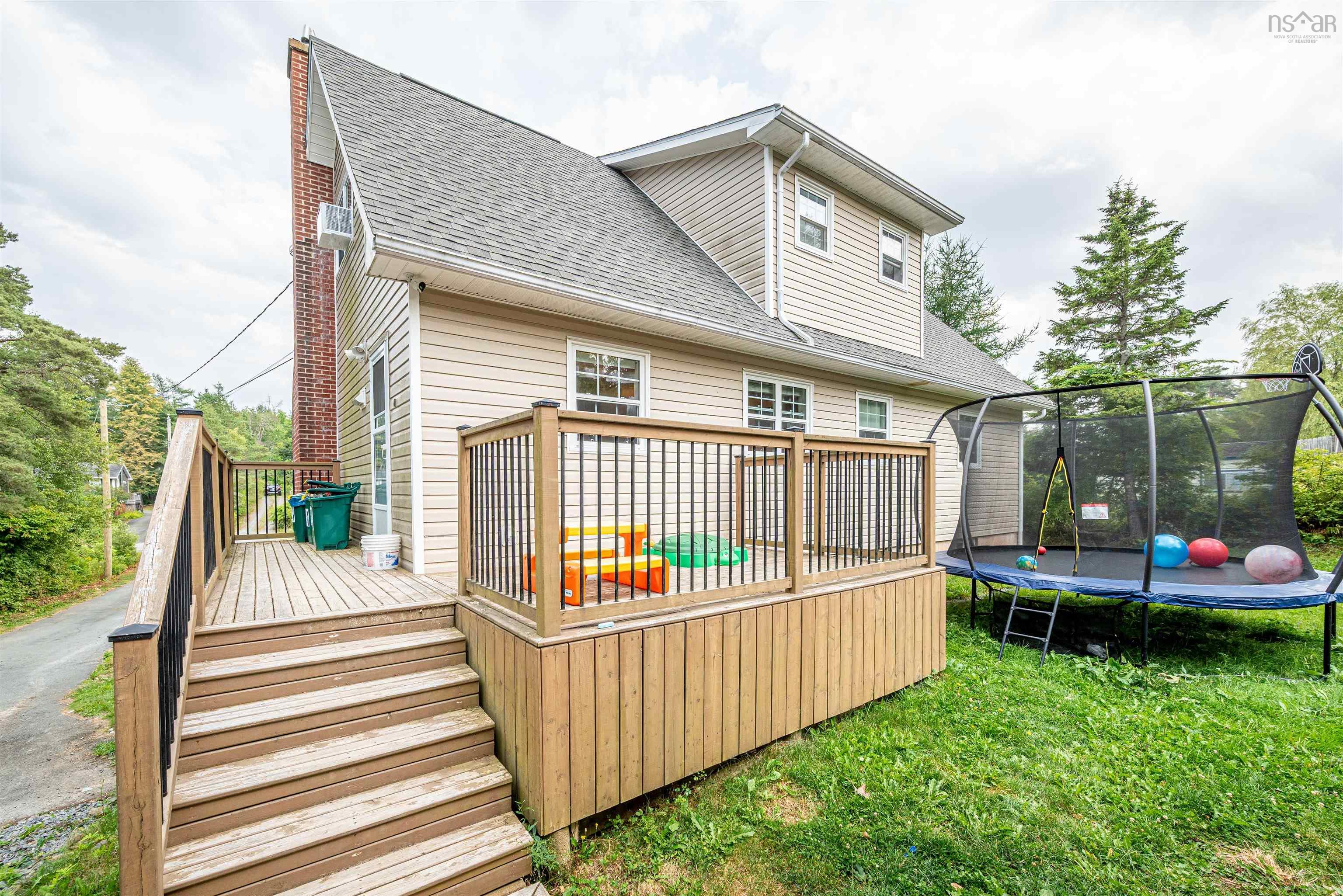 $575,000.00: 28 Frederick Lane, Mayflower