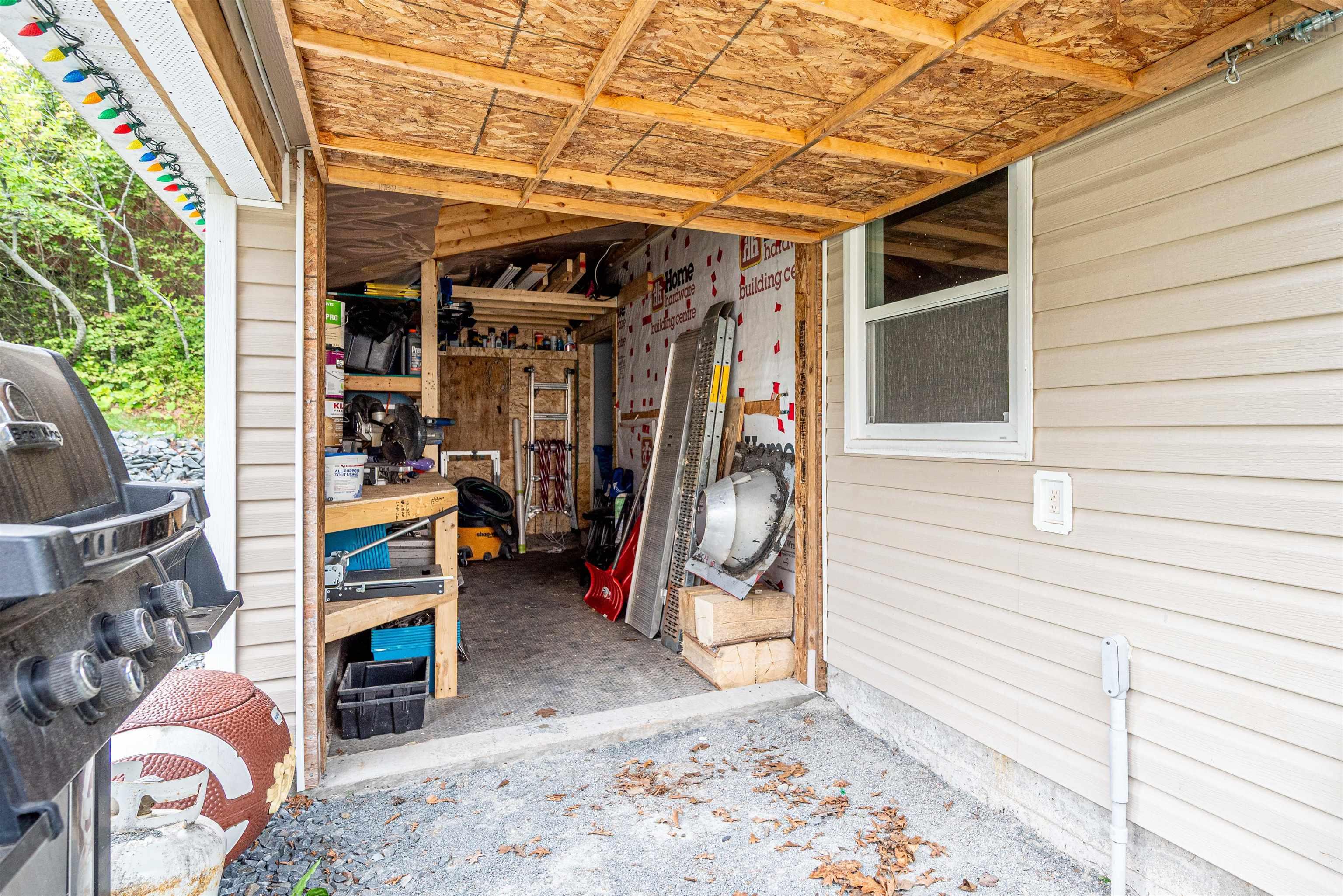 $575,000.00: 28 Frederick Lane, Mayflower