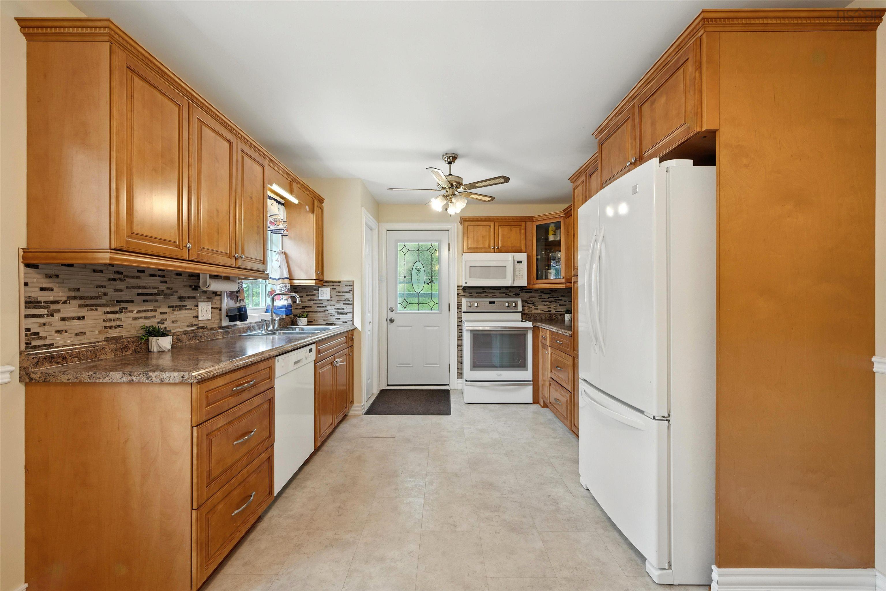 $575,000.00: 28 Frederick Lane, Mayflower