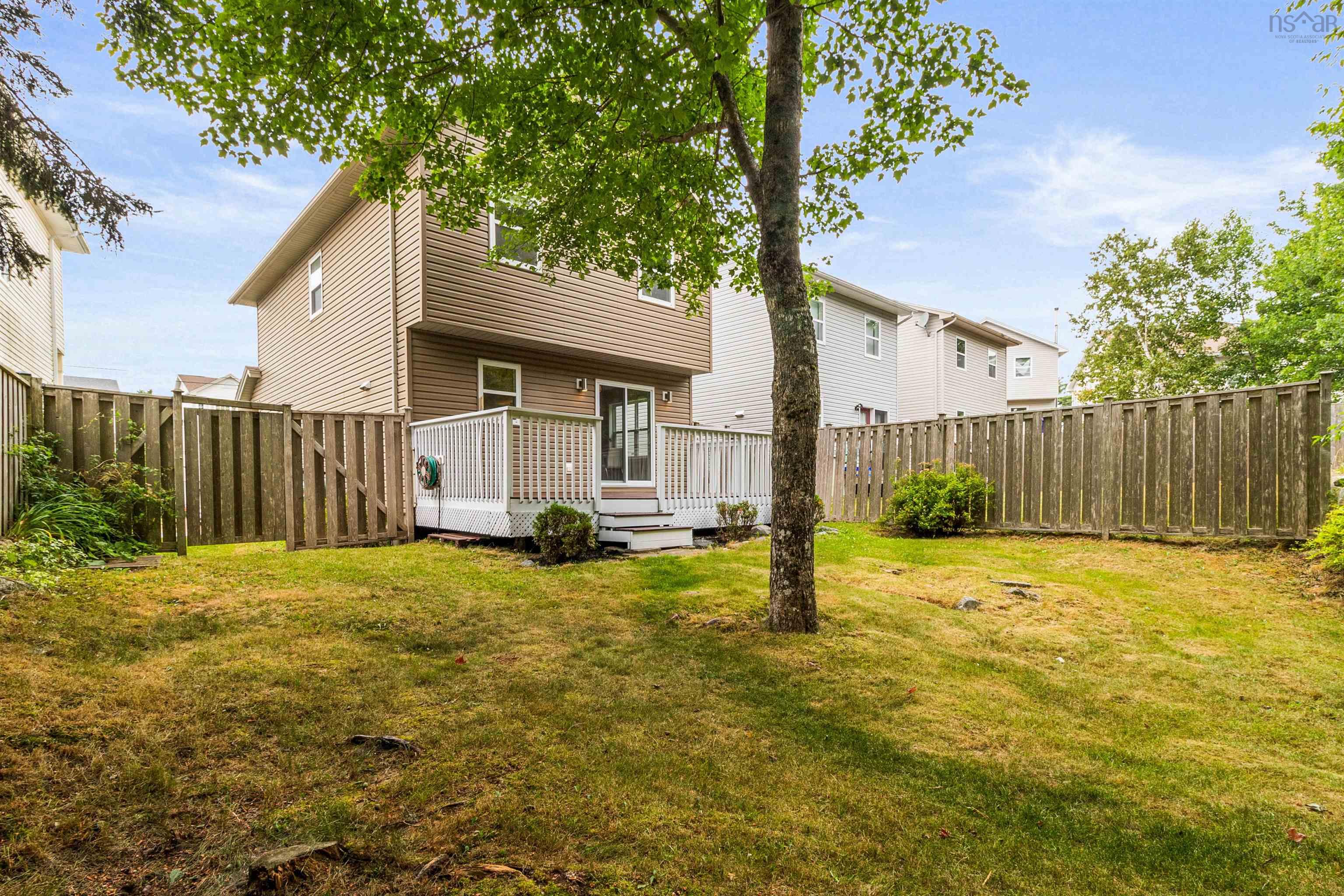 $625,000.00: 332 Oceanview Drive, Bedford