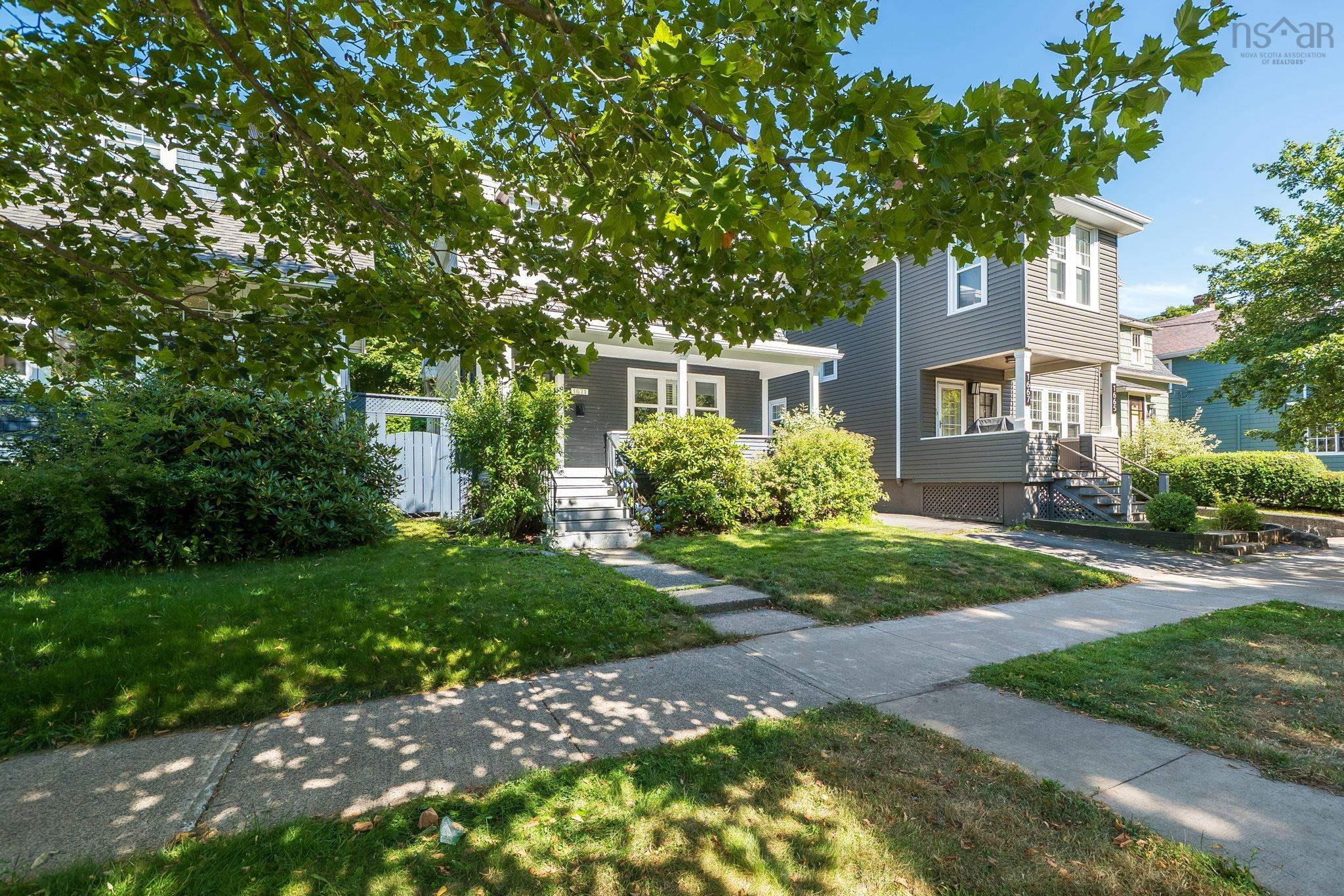 $879,900.00: 1671 Chestnut Street, Halifax Peninsula