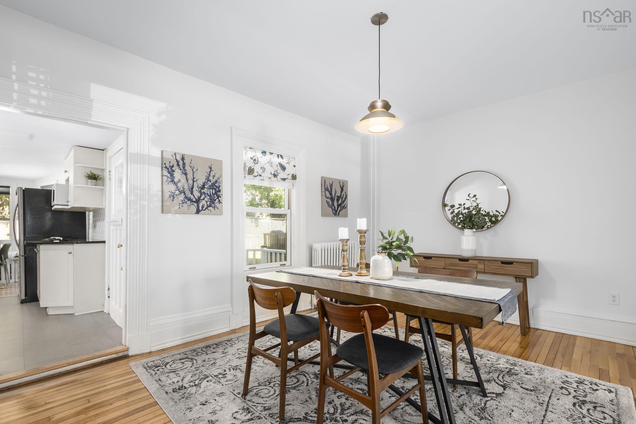 $879,900.00: 1671 Chestnut Street, Halifax Peninsula