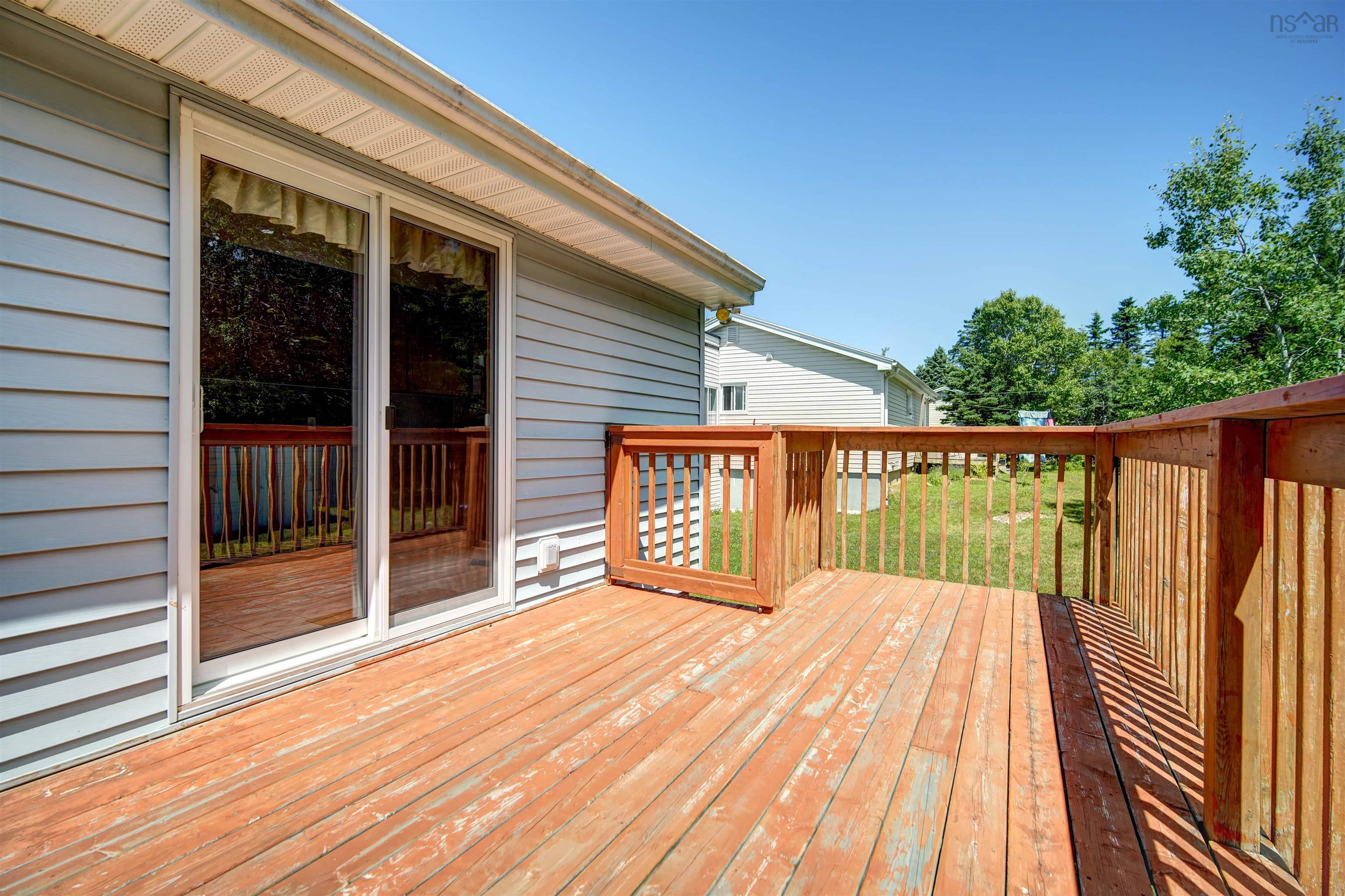 $424,999.00: 2650 Prospect Road, Whites Lake