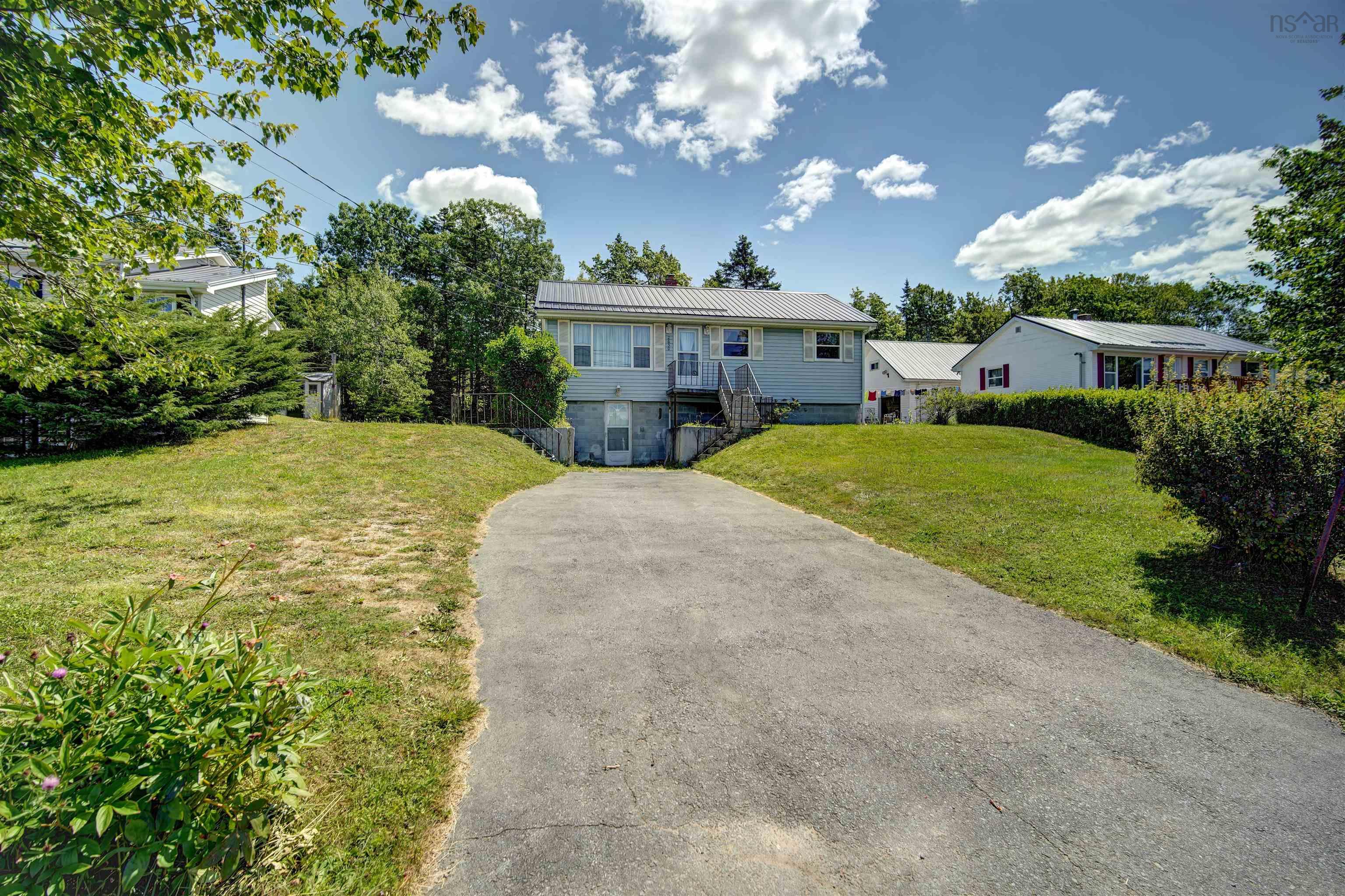 $424,999.00: 2650 Prospect Road, Whites Lake