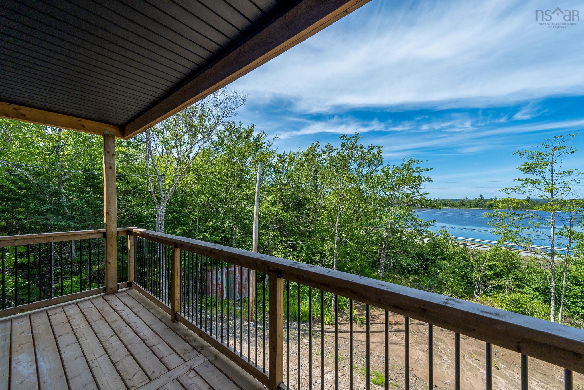 $649,999.00: 67 Birchview Drive, Lake Charlotte