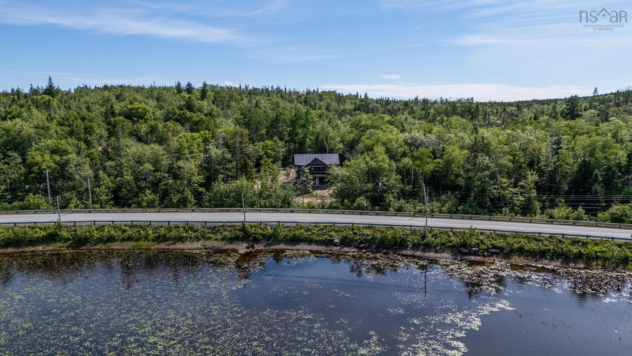 $649,999.00: 67 Birchview Drive, Lake Charlotte