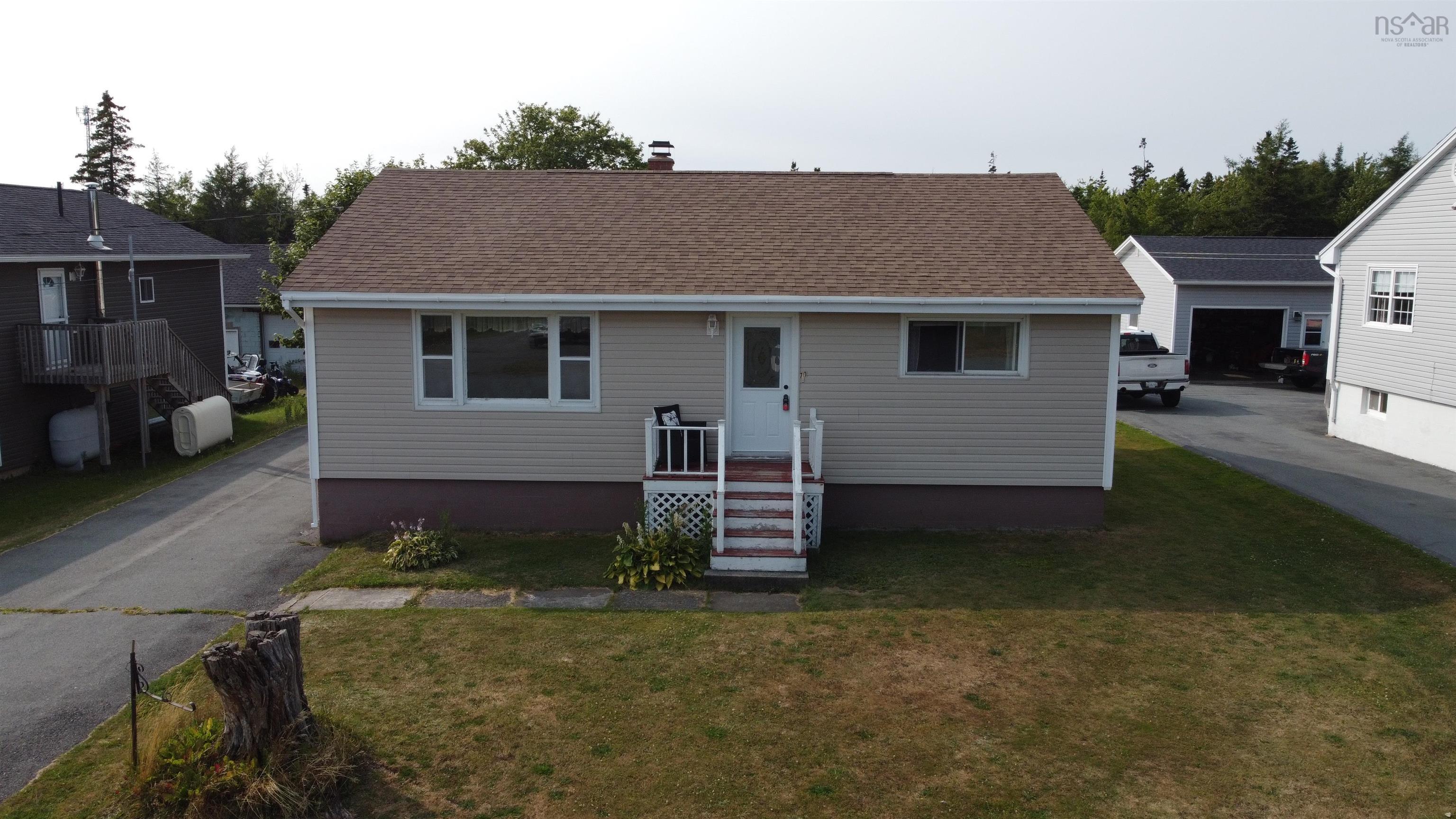 70 Hornes Road, Eastern Passage, NS (MLS® 202520023)
