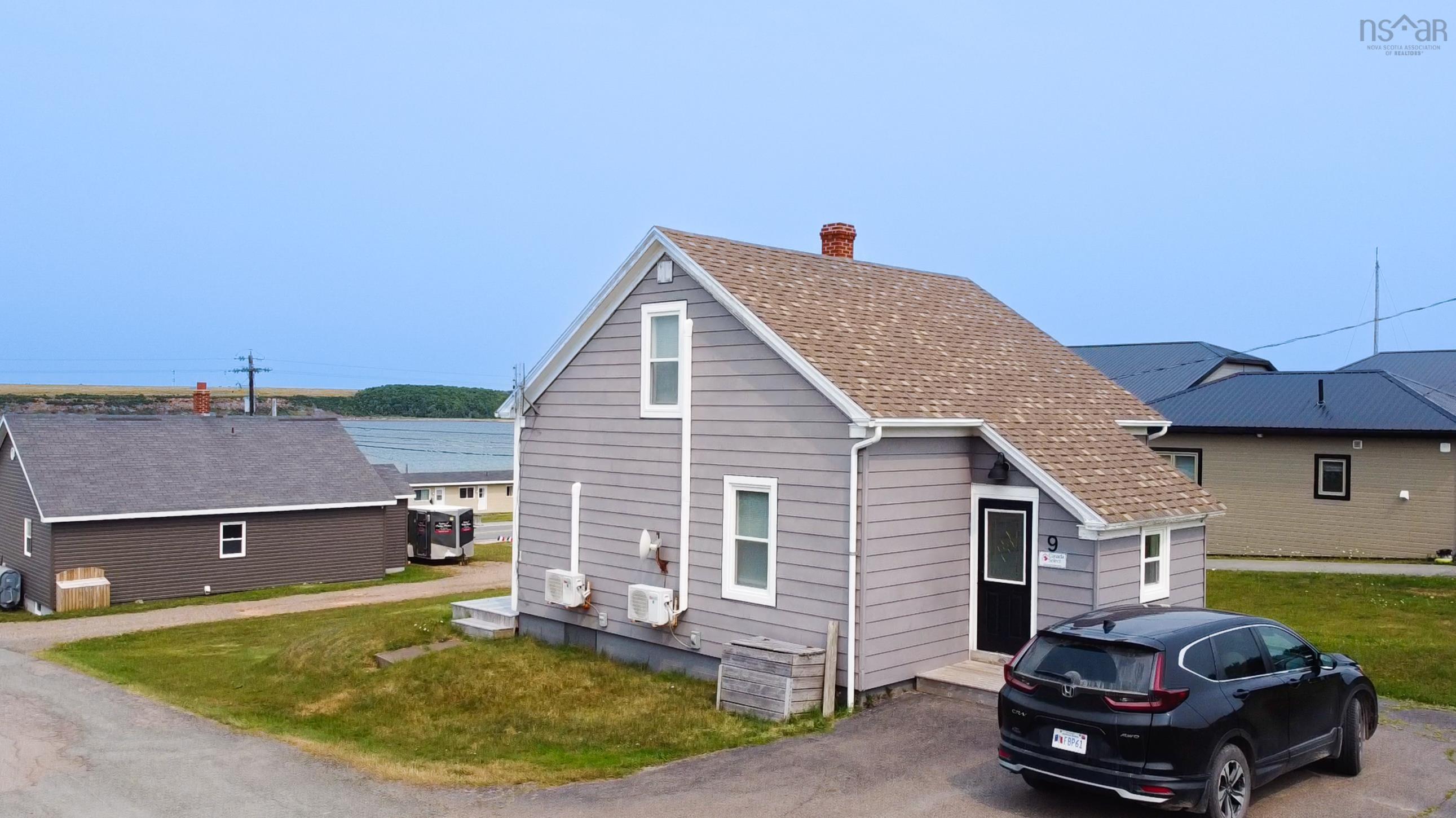 $329,000.00: 9 Chemin de Susanne Road, Chéticamp