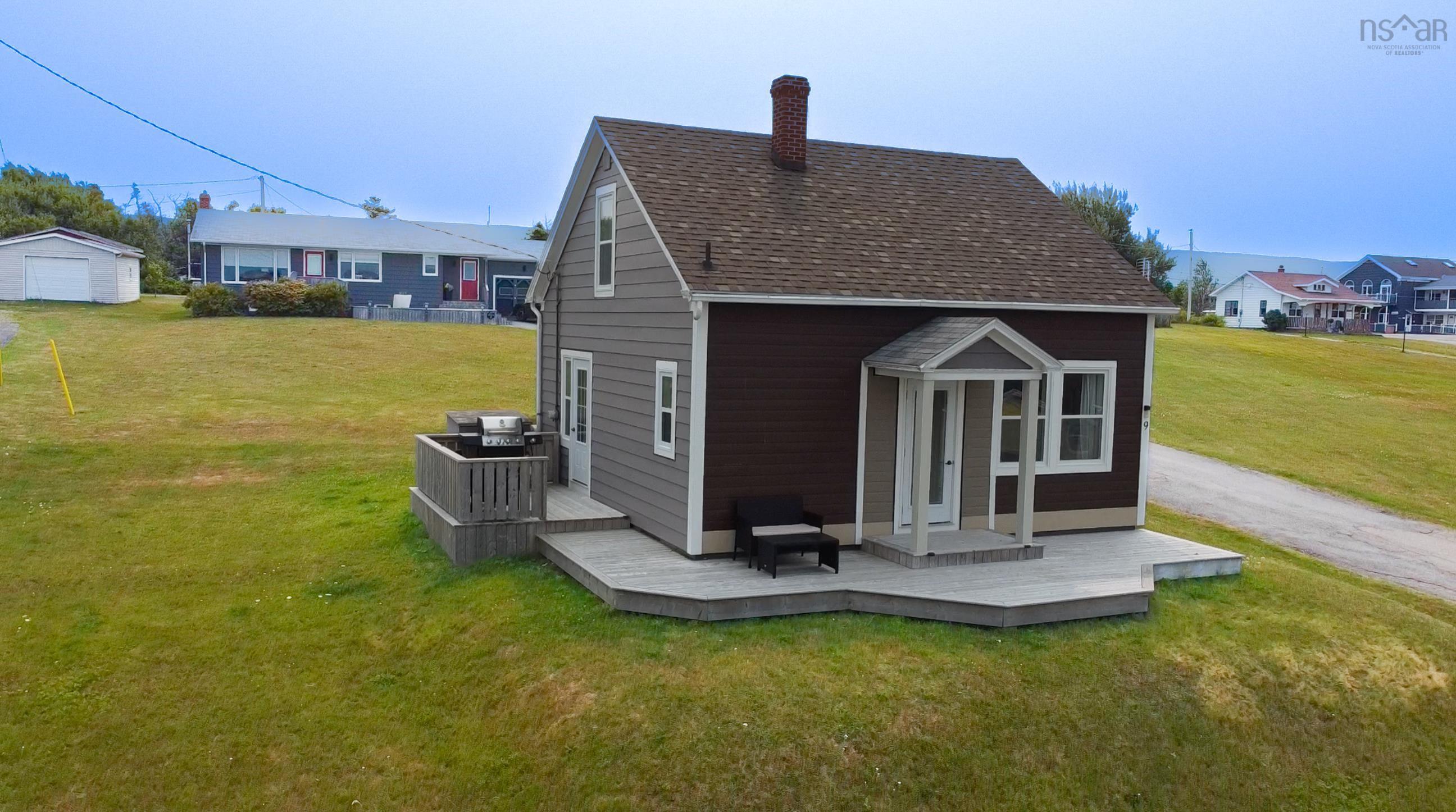 $329,000.00: 9 Chemin de Susanne Road, Chéticamp