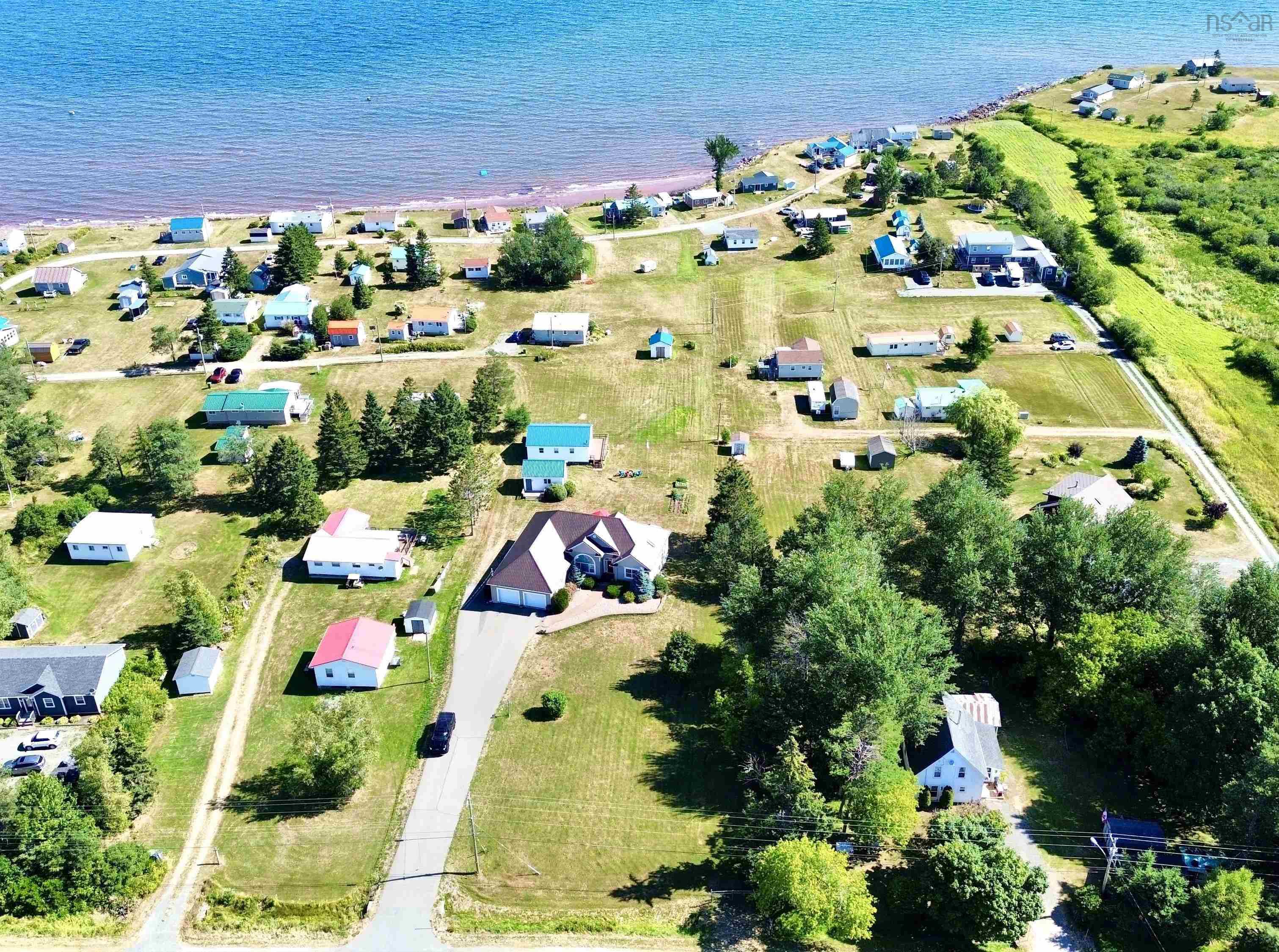 $899,900.00: 9345 366 Highway, Port Howe