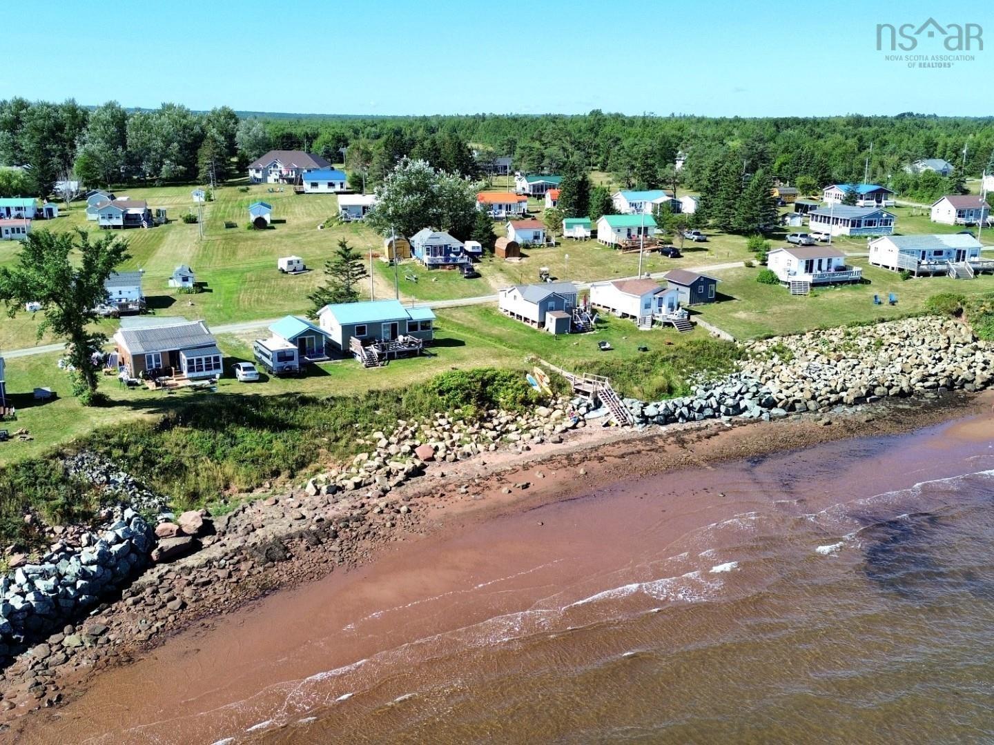 $899,900.00: 9345 366 Highway, Port Howe