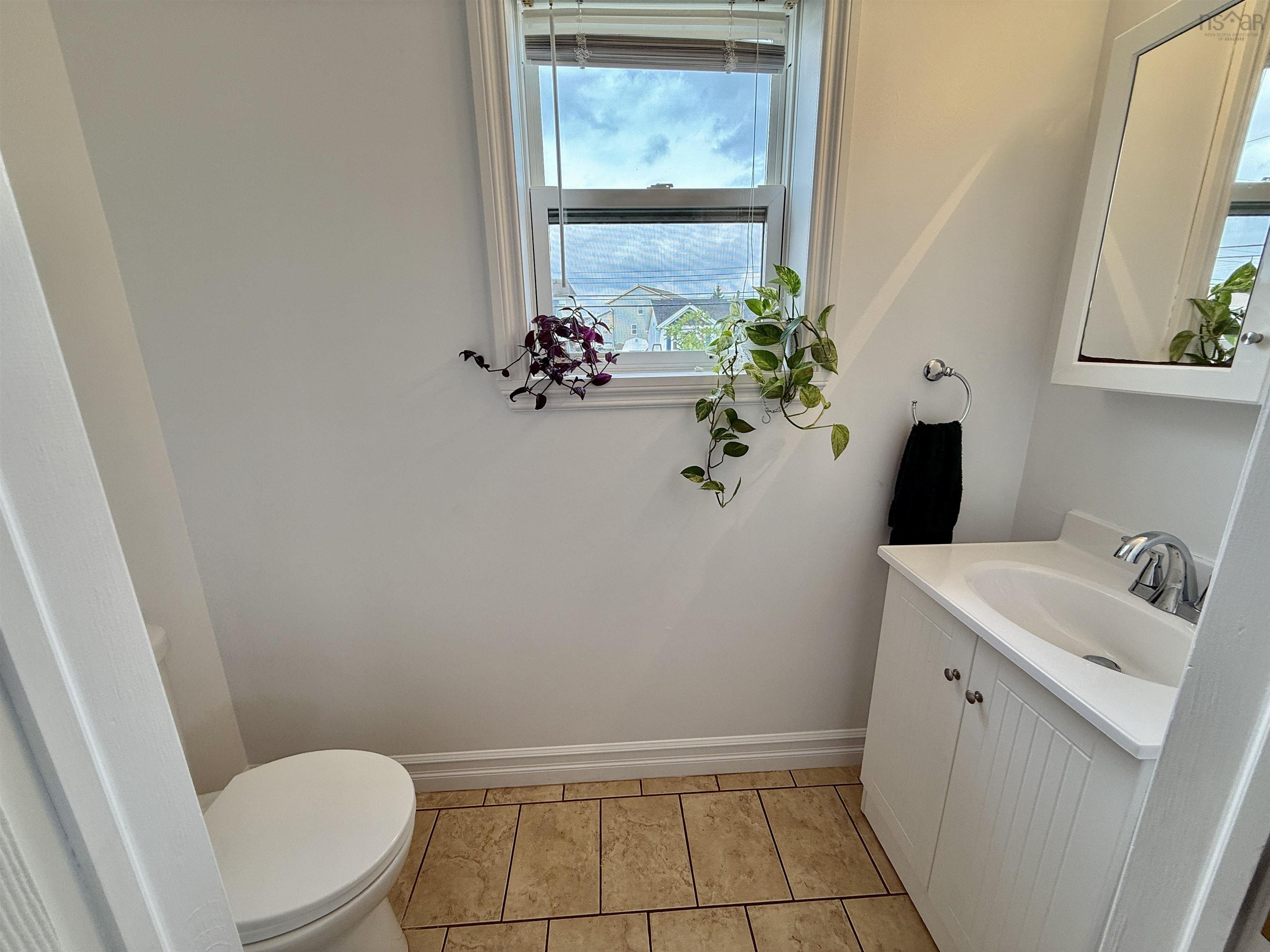 $409,000.00: 1 Kohar Court, Eastern Passage