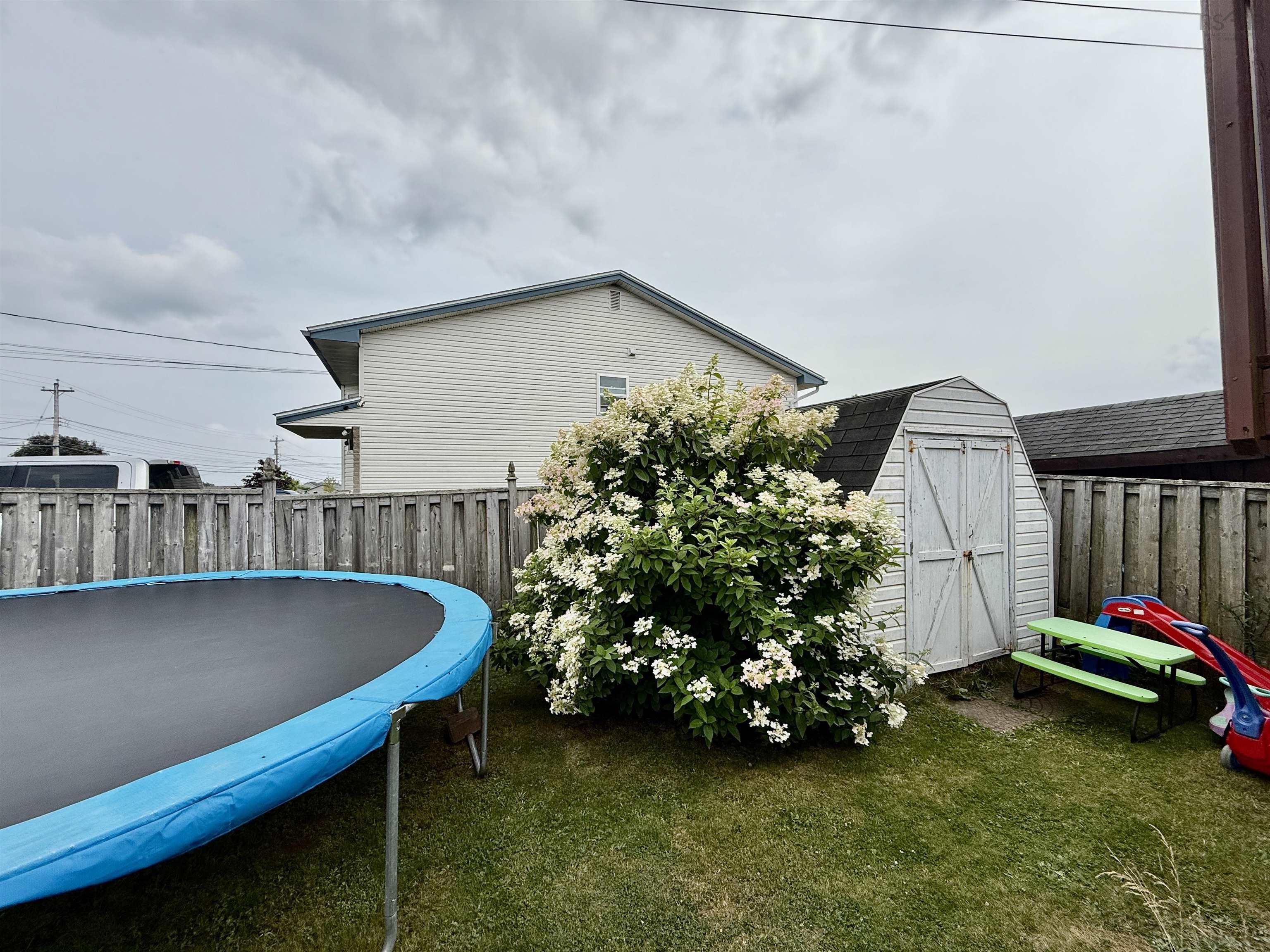 $409,000.00: 1 Kohar Court, Eastern Passage