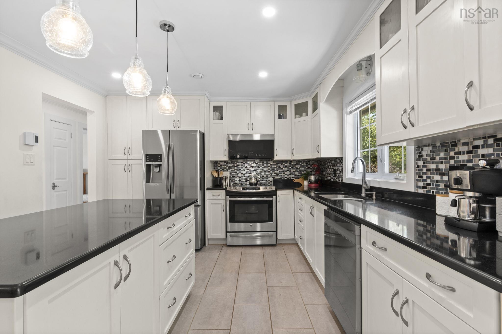 $634,900.00: 28 Horizon Road, Bedford