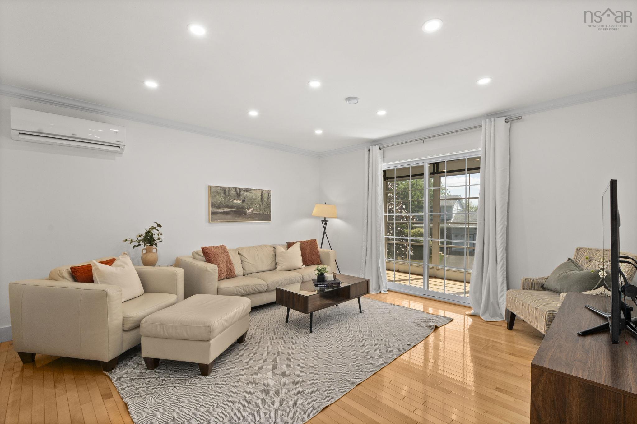 $634,900.00: 28 Horizon Road, Bedford