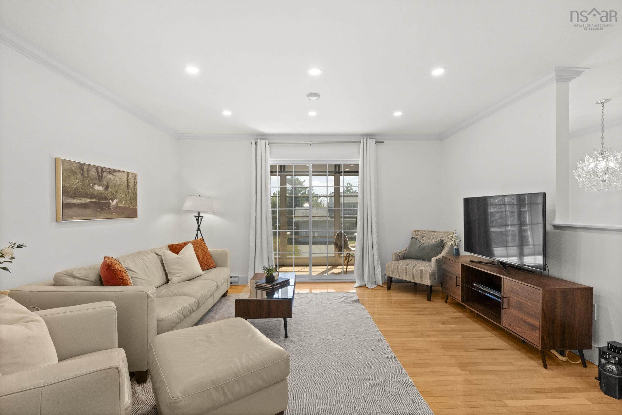 $634,900.00: 28 Horizon Road, Bedford