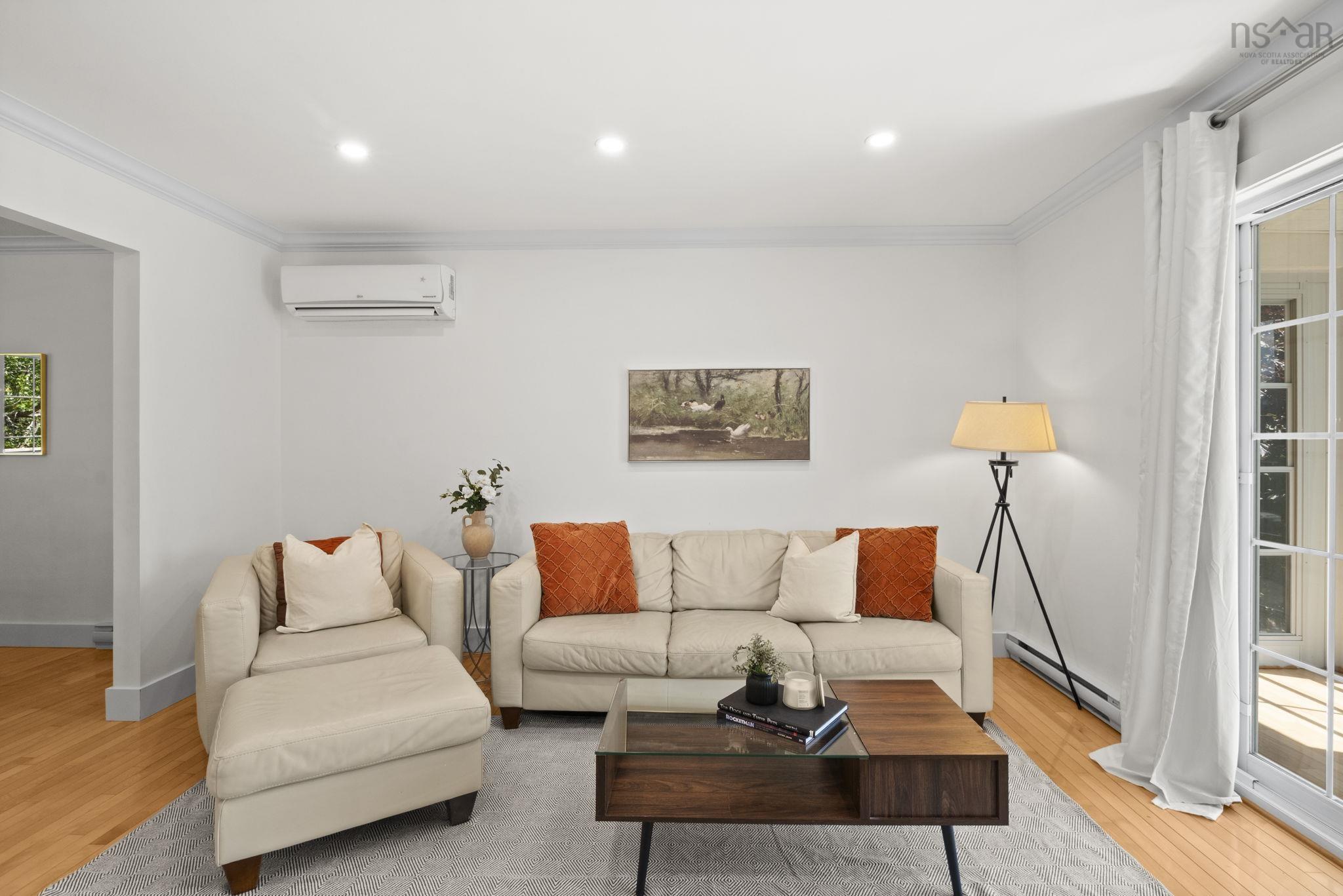 $634,900.00: 28 Horizon Road, Bedford