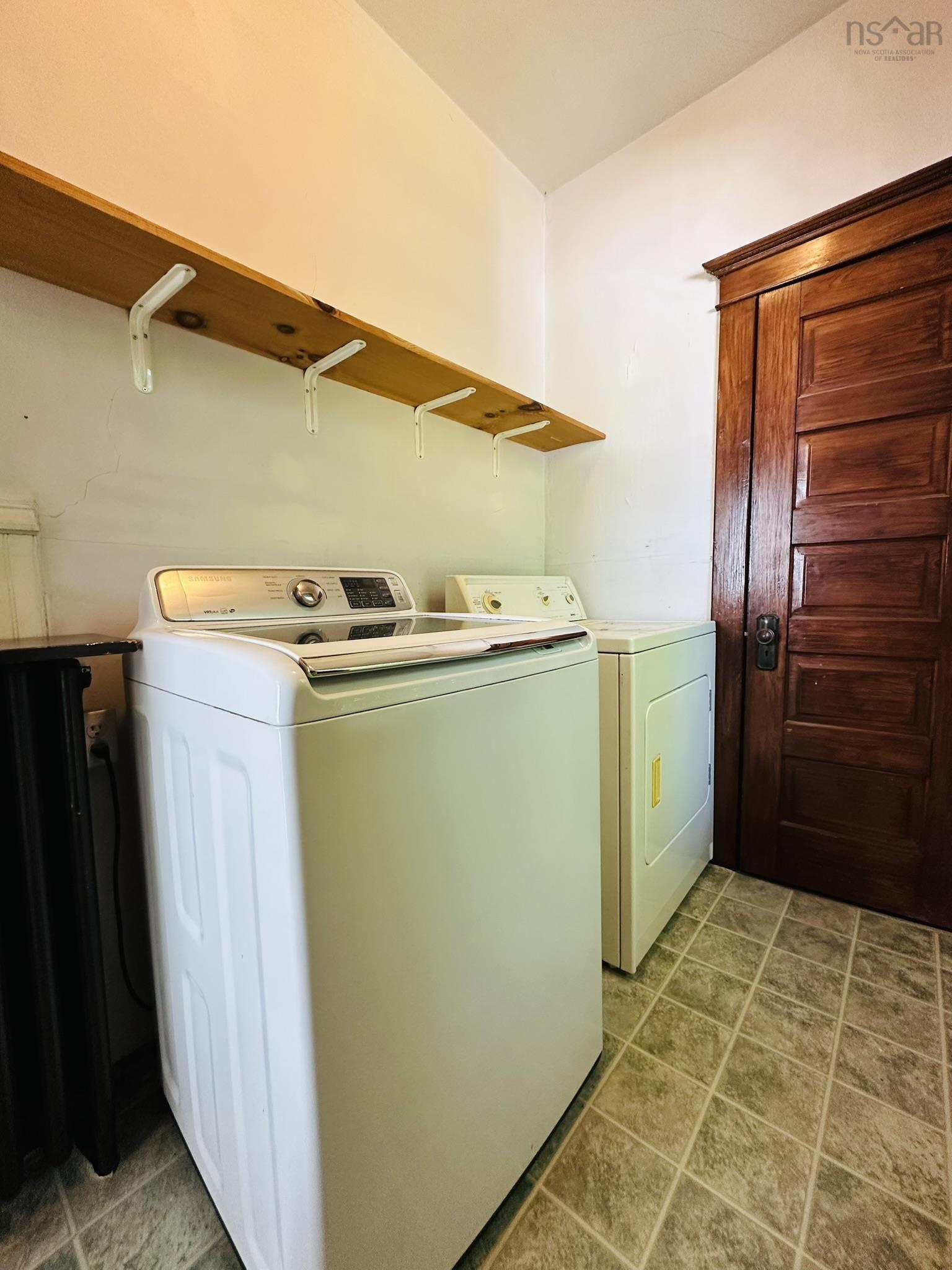 $155,500.00: 12 Fairview Avenue, Stellarton