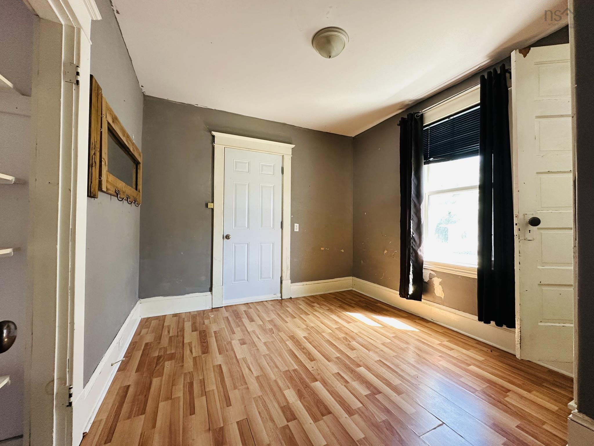 $155,500.00: 12 Fairview Avenue, Stellarton