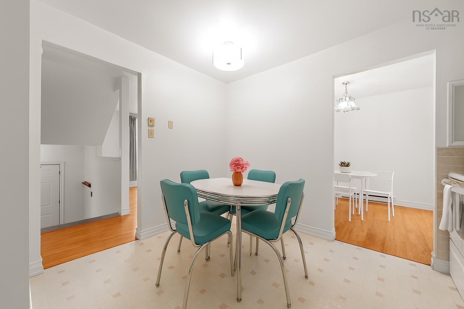 $429,900.00: 6 Venice Court, Dartmouth